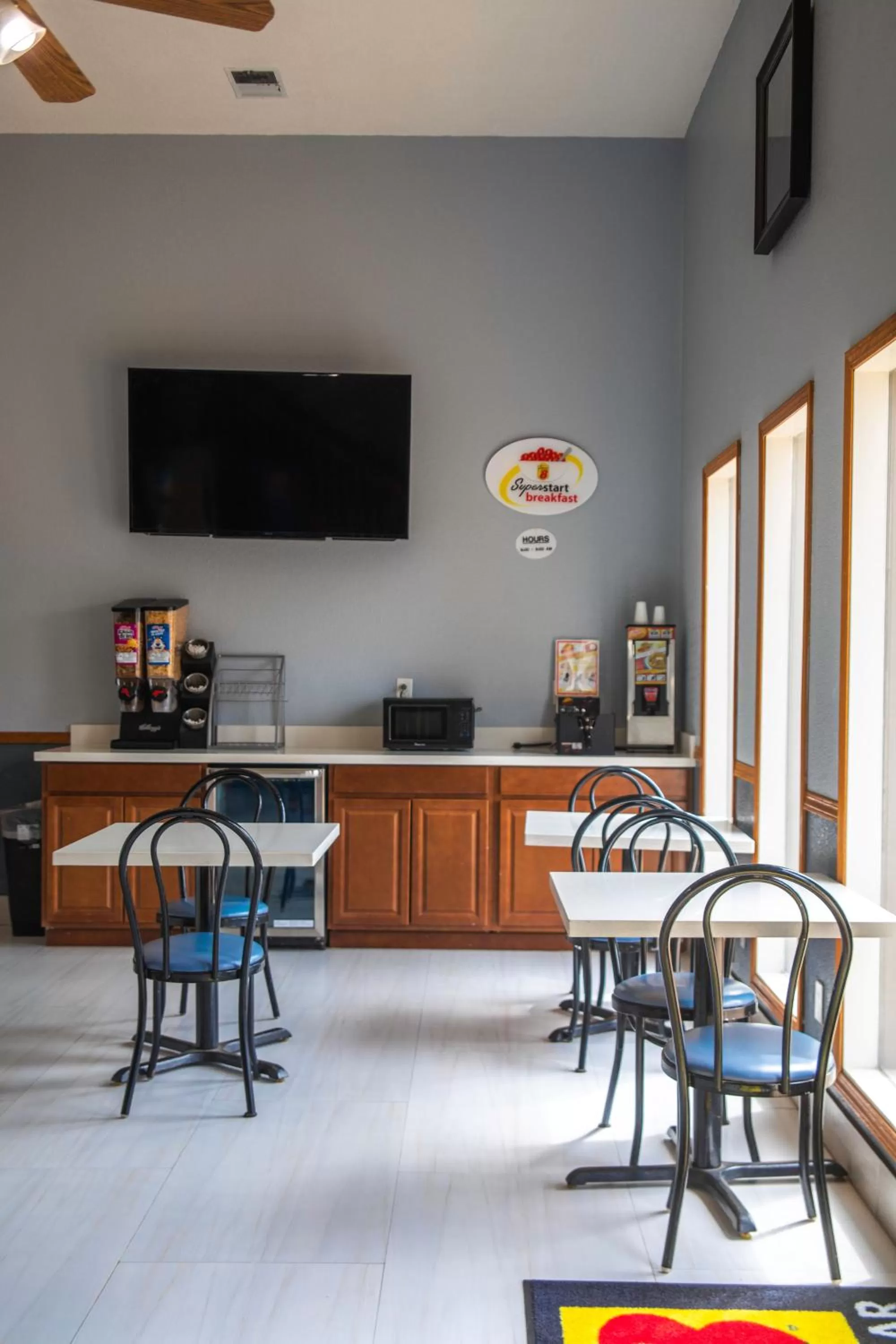 Super 8 by Wyndham Mountain Home