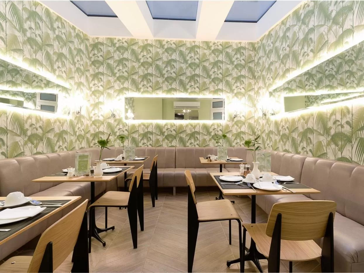 Dining area in Staunton Hotel - B&B