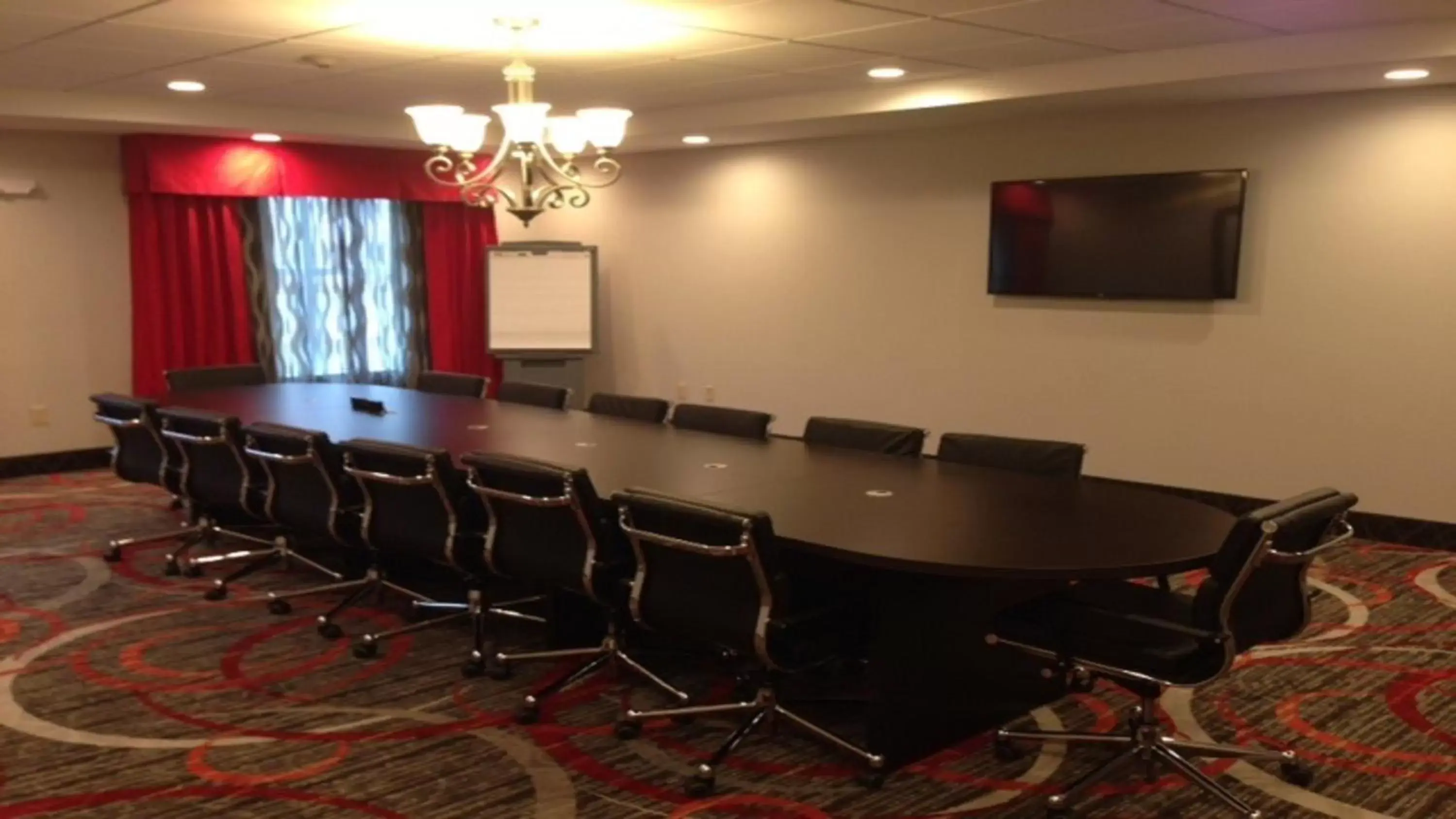 Meeting/conference room in Holiday Inn Lafayette North, an IHG Hotel