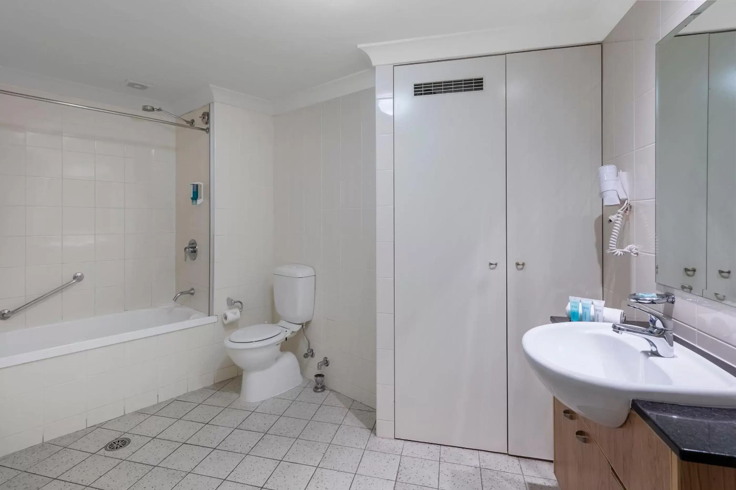 Toilet, Bathroom in Nesuto Canberra