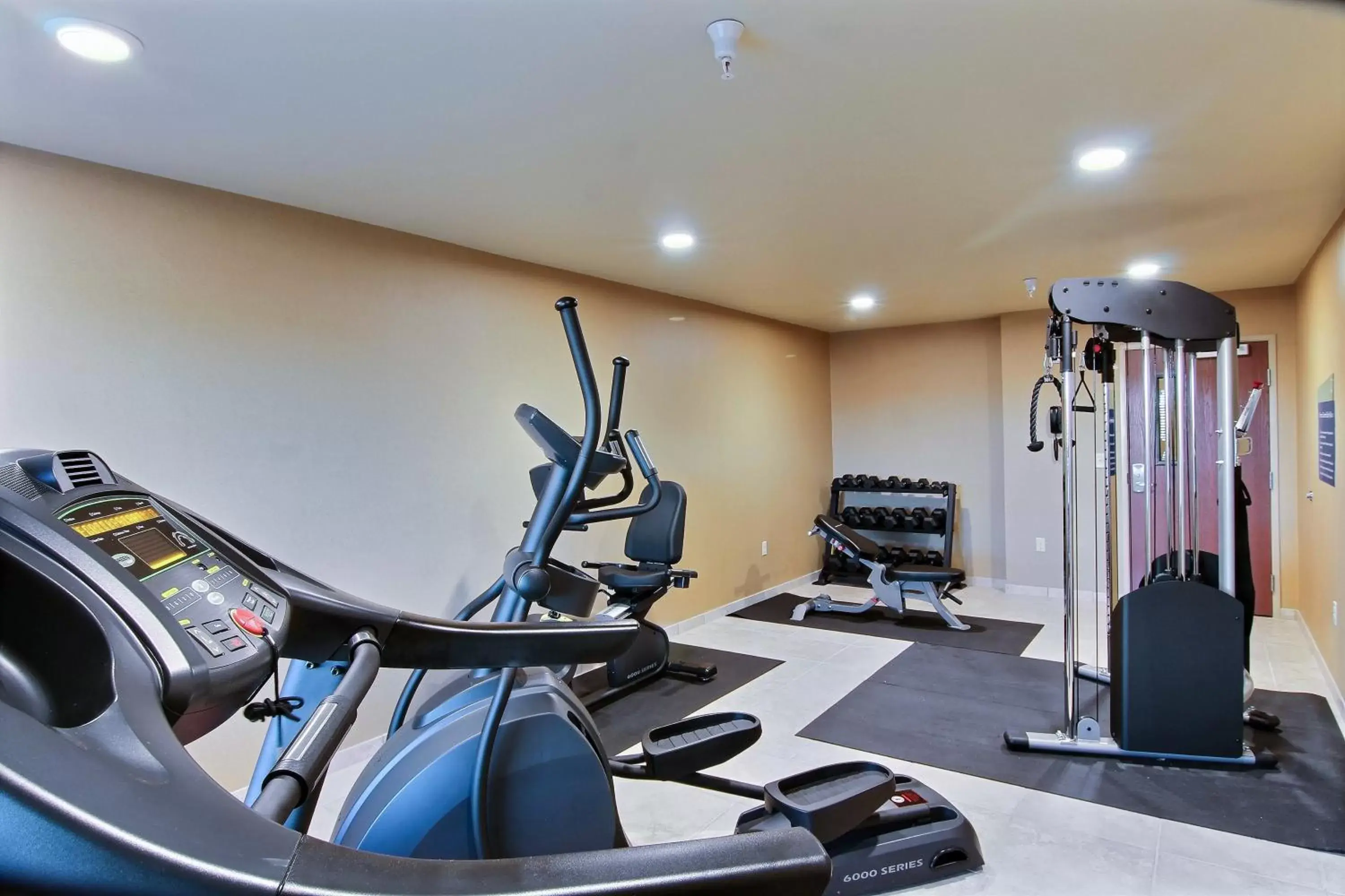 Fitness centre/facilities, Fitness Center/Facilities in Cobblestone Hotel & Suites - Beulah