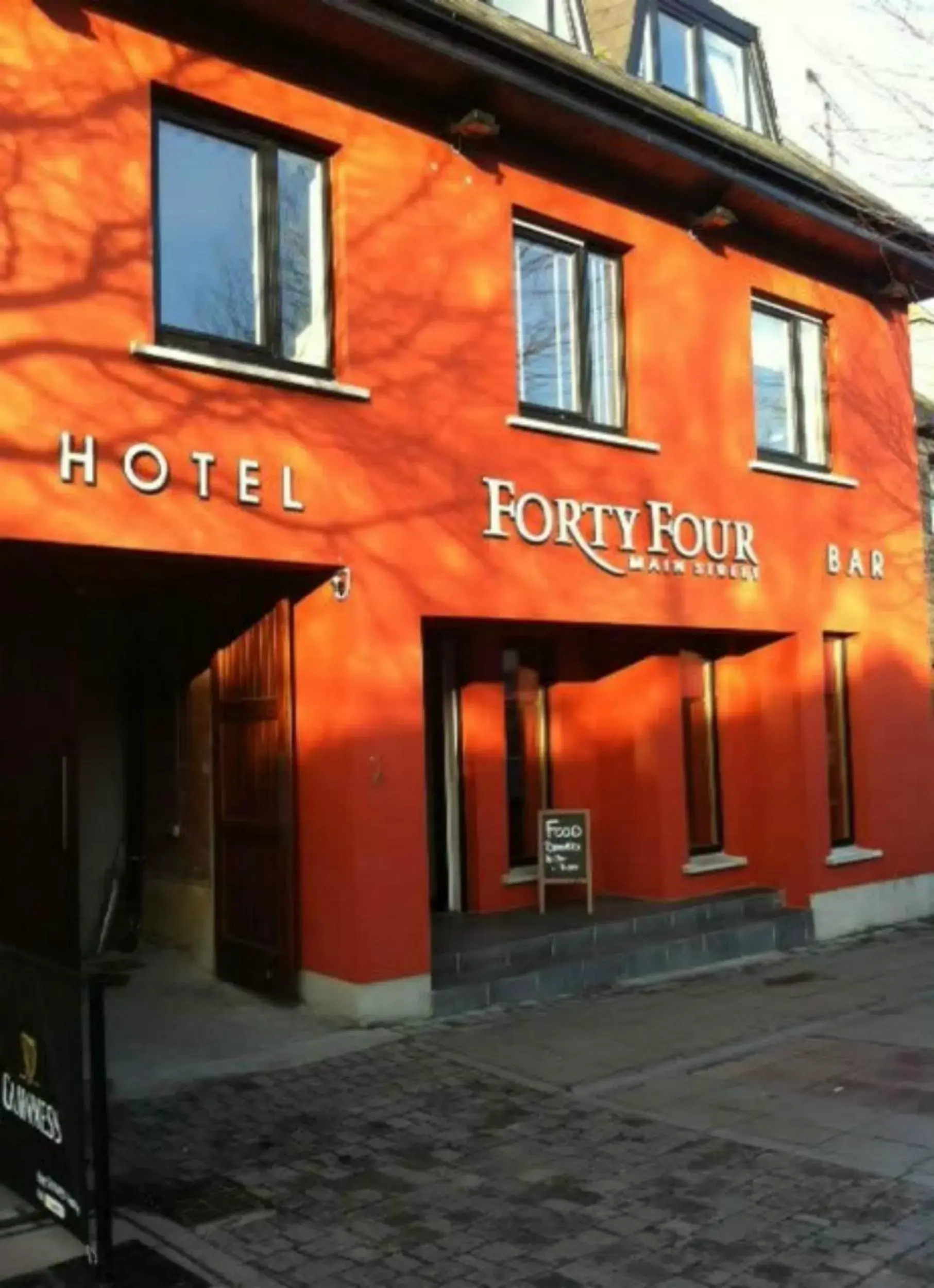 Facade/entrance in Forty Four Main Street