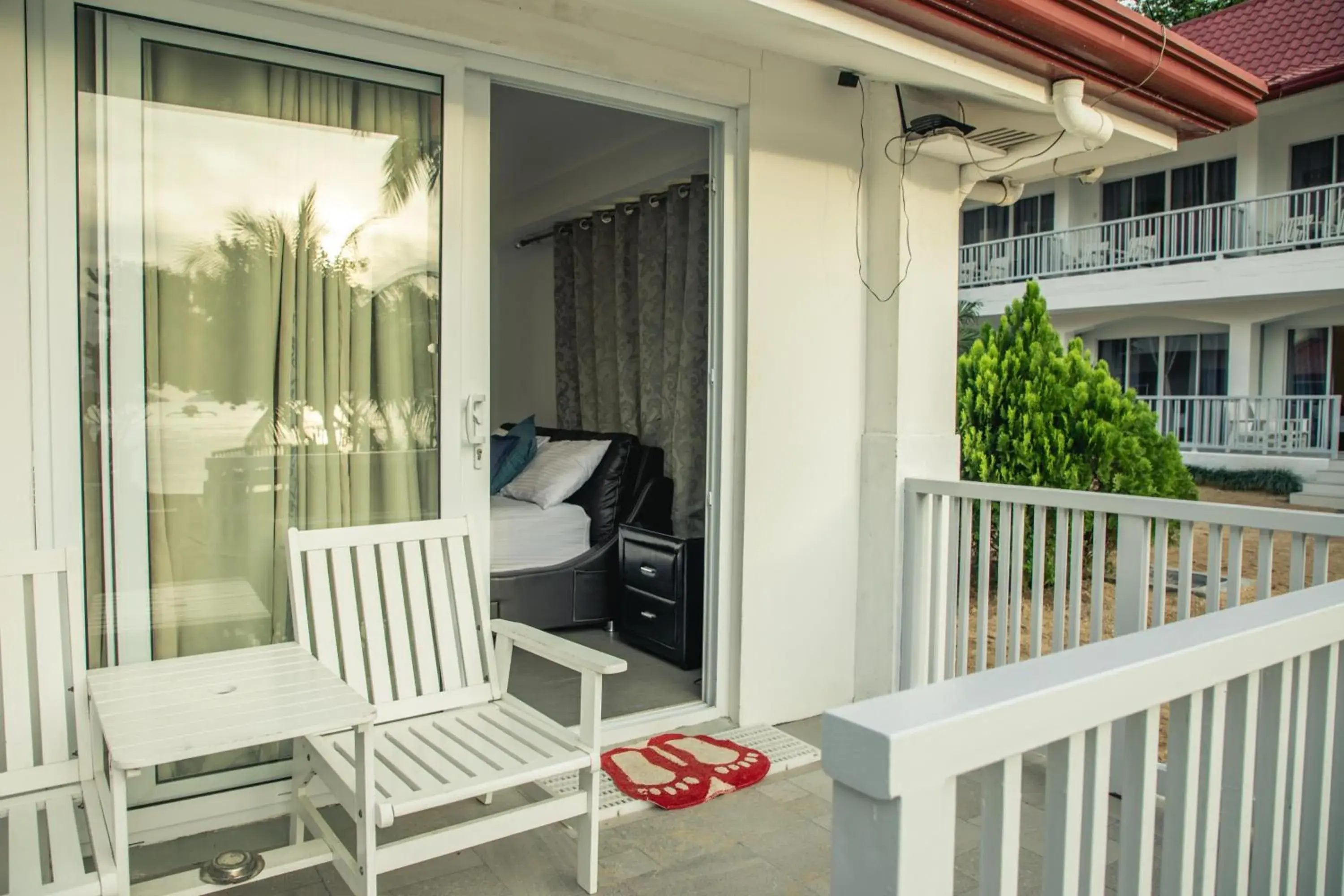 Facade/entrance, Balcony/Terrace in Stunning Republic Beach Resort