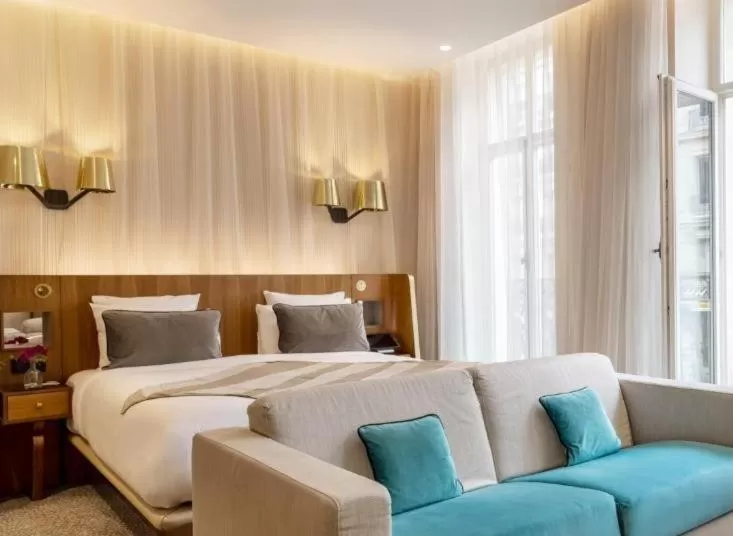 Bedroom, Bed in Maison Albar - Le Pont-Neuf