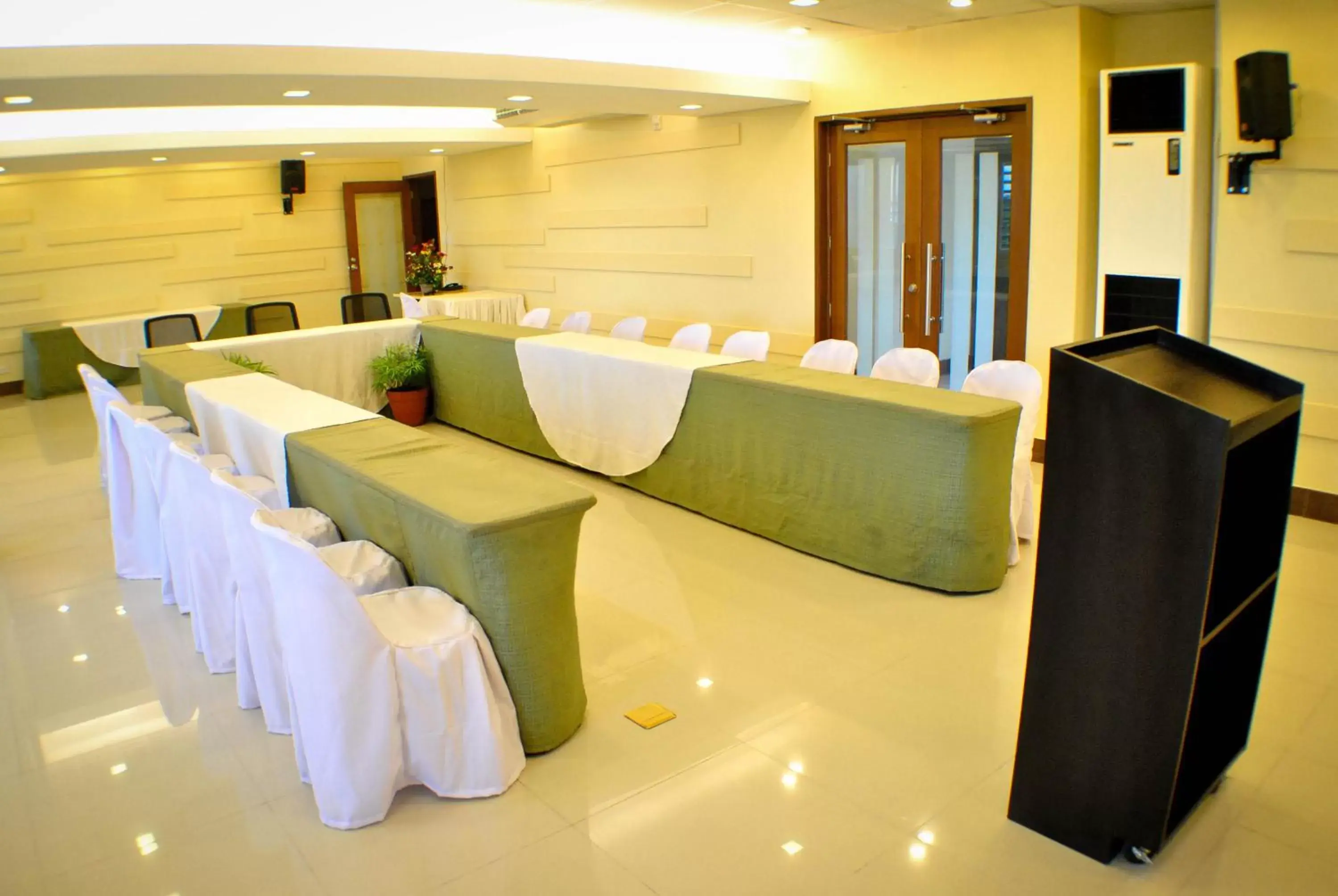Meeting/conference room, Banquet Facilities in Fersal Hotel Kalayaan, Quezon City