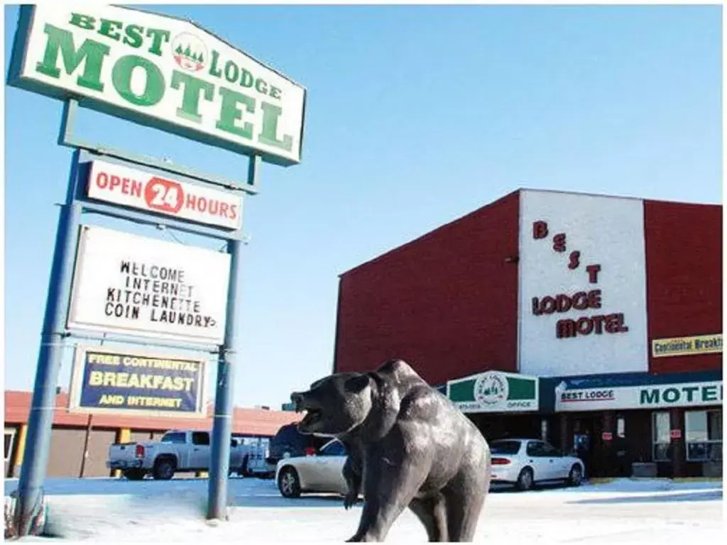 Property building, Pets in Best Lodge Motel