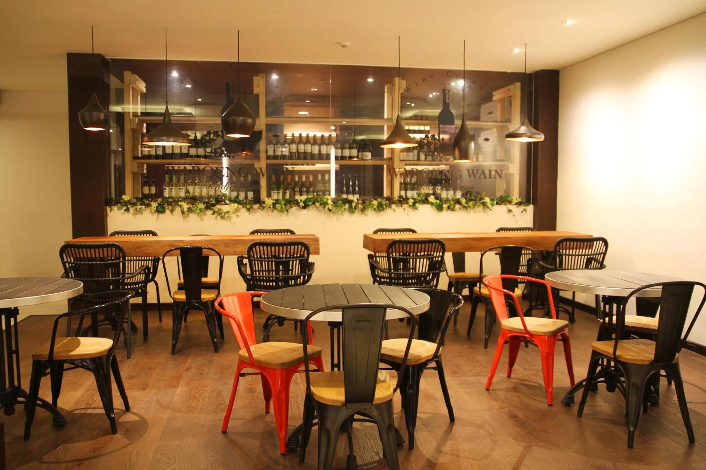 Lounge or bar in Varna Culture Hotel Soerabaia