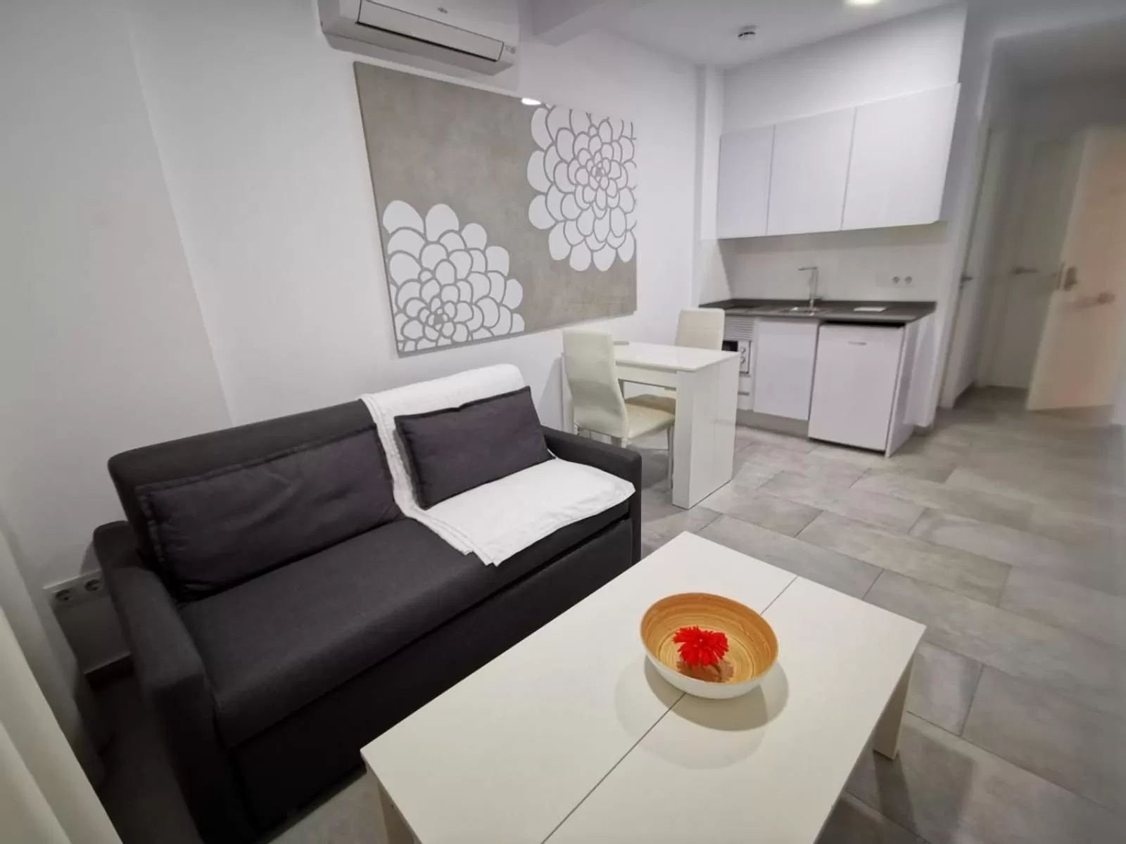 Living room in Sol Playa Suites