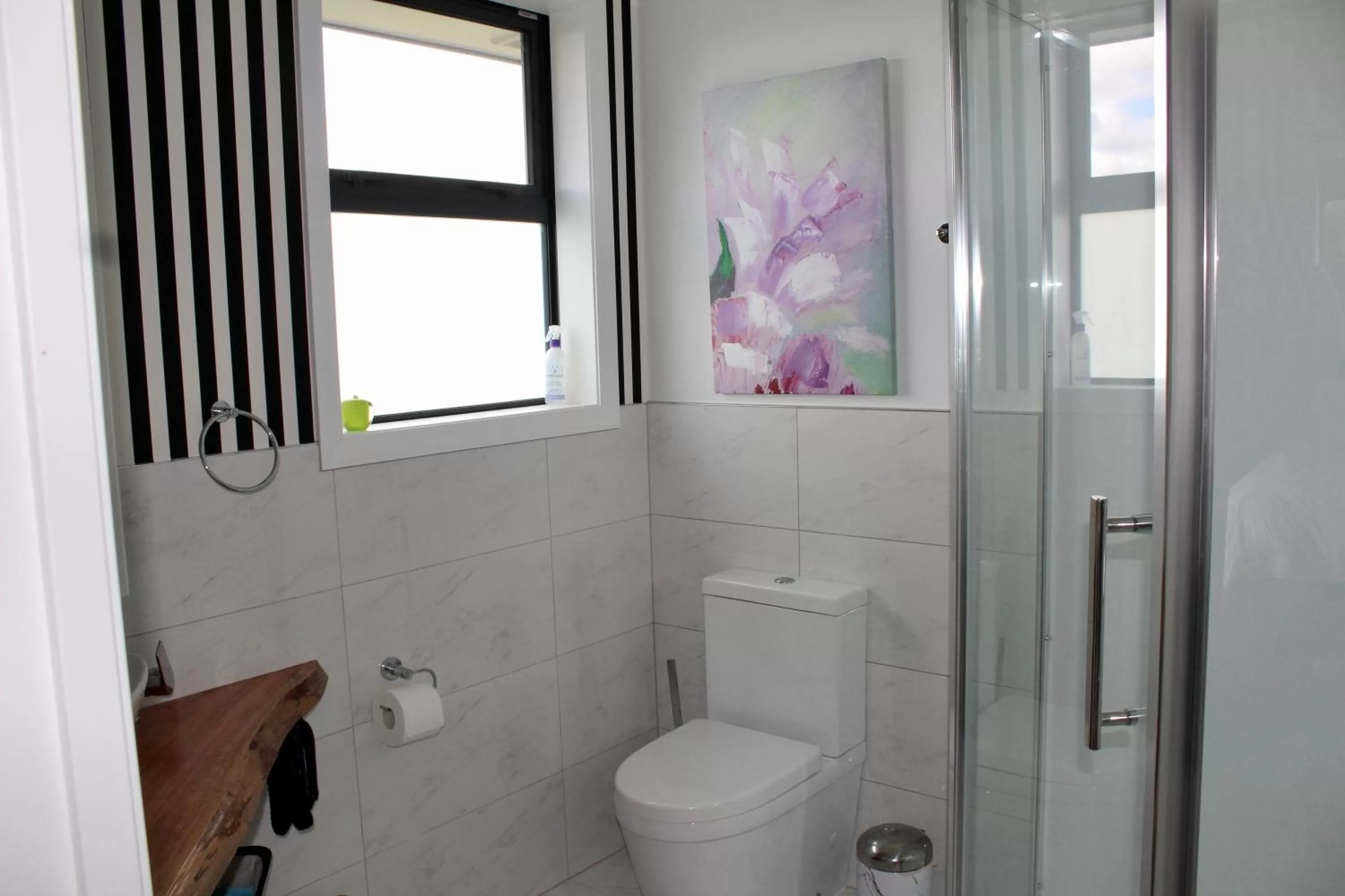 Shower, Bathroom in Arohanui Rural Retreat B&B