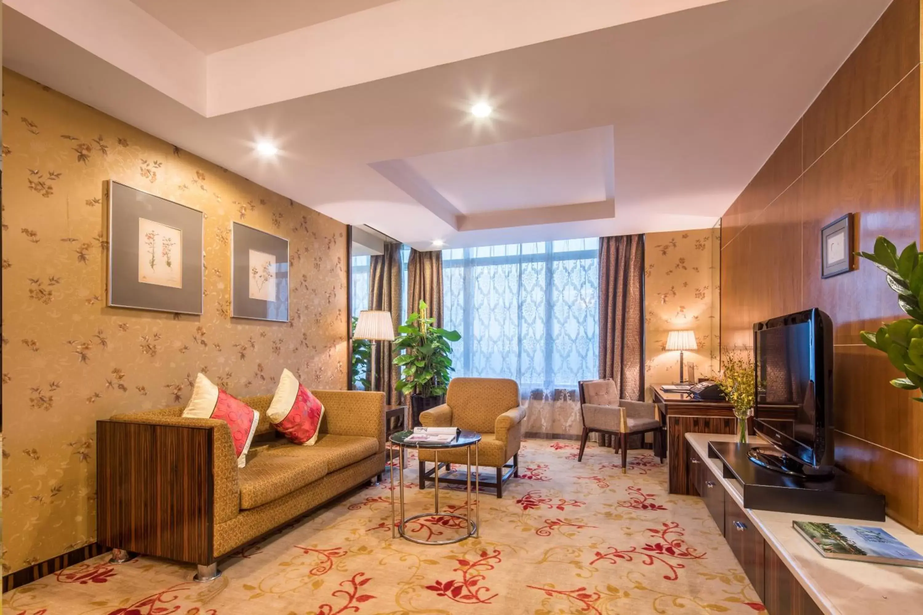 Living room, Seating Area in Asia International Hotel Guangdong