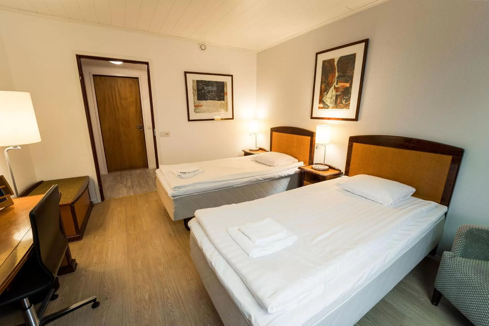 Bed in Budget Hotel Raahe