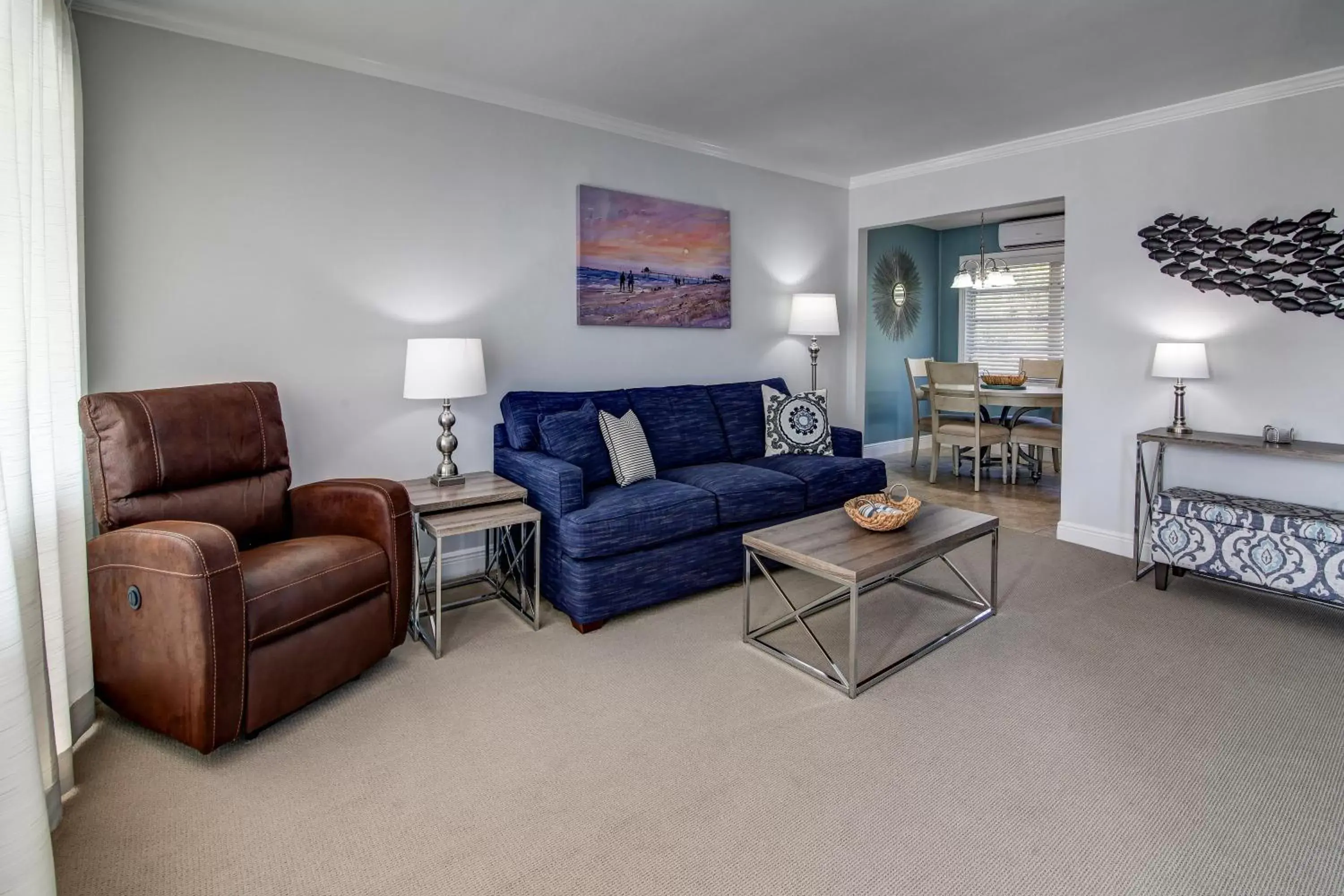 Living room, Bed in May-Dee Suites in Florida Living room, Bed in May-Dee Suites in Florida