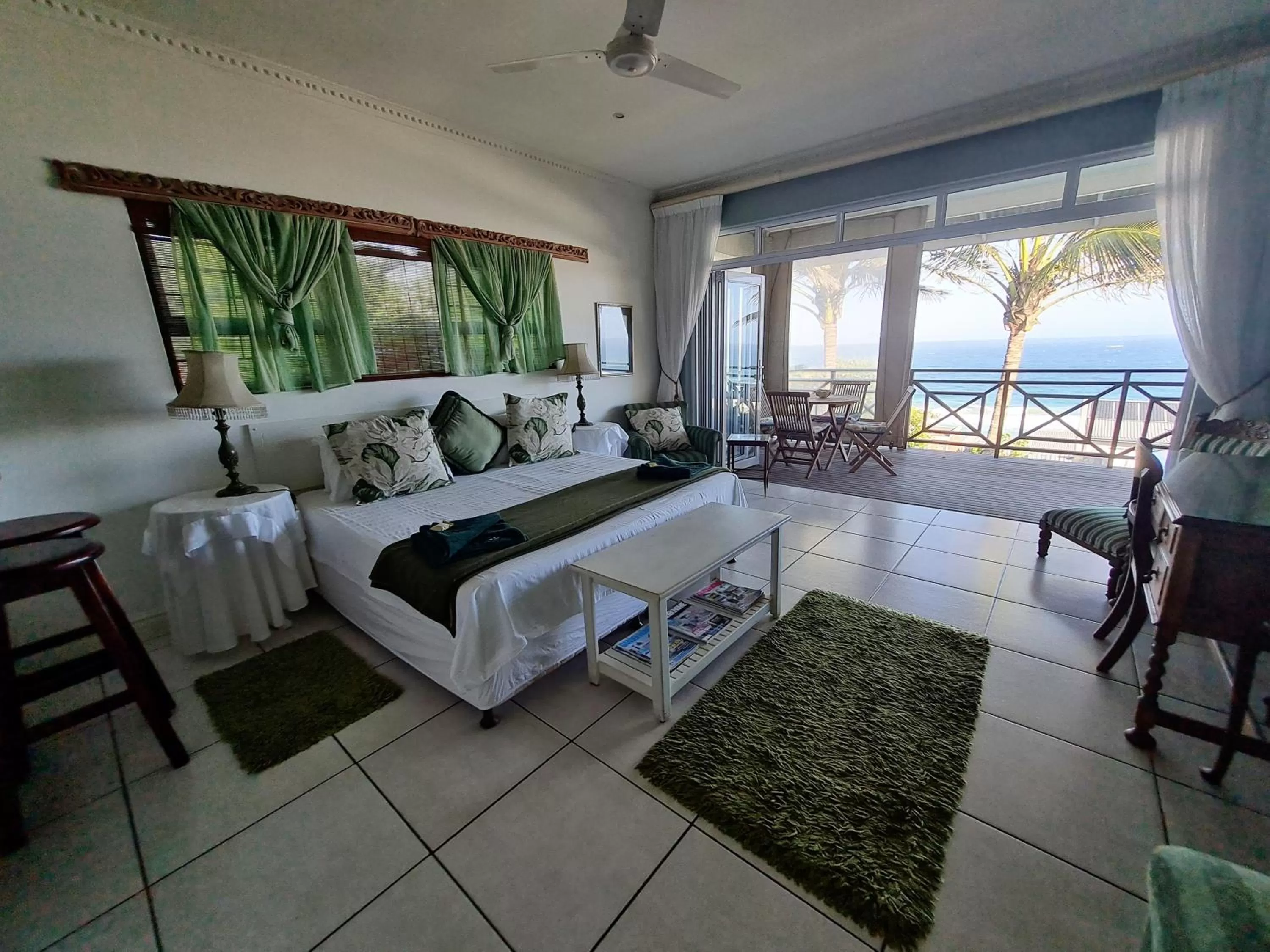 Balcony/Terrace, Bed in Shaka's Seat Guesthouse