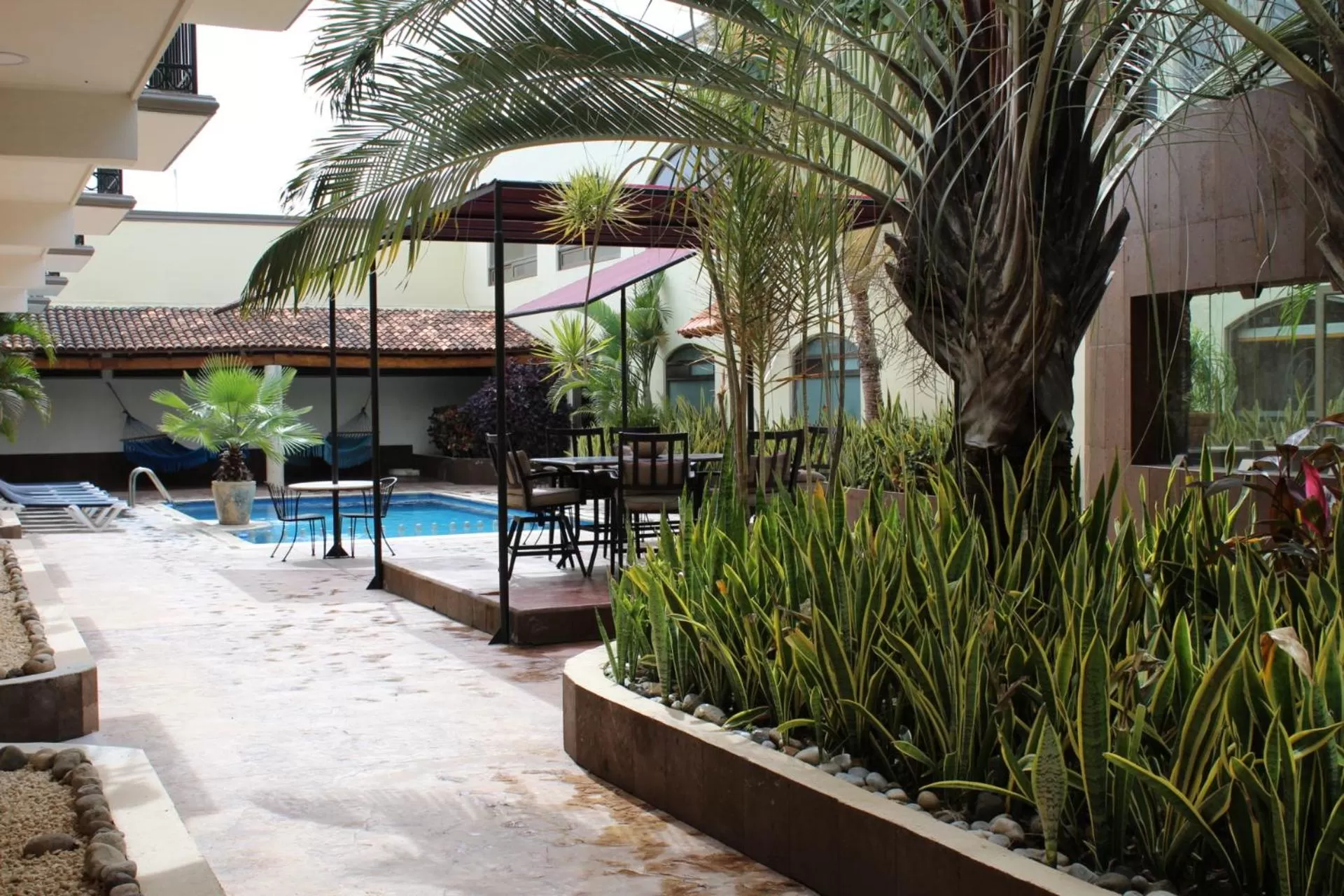 Swimming pool in Hotel Dubrovnik