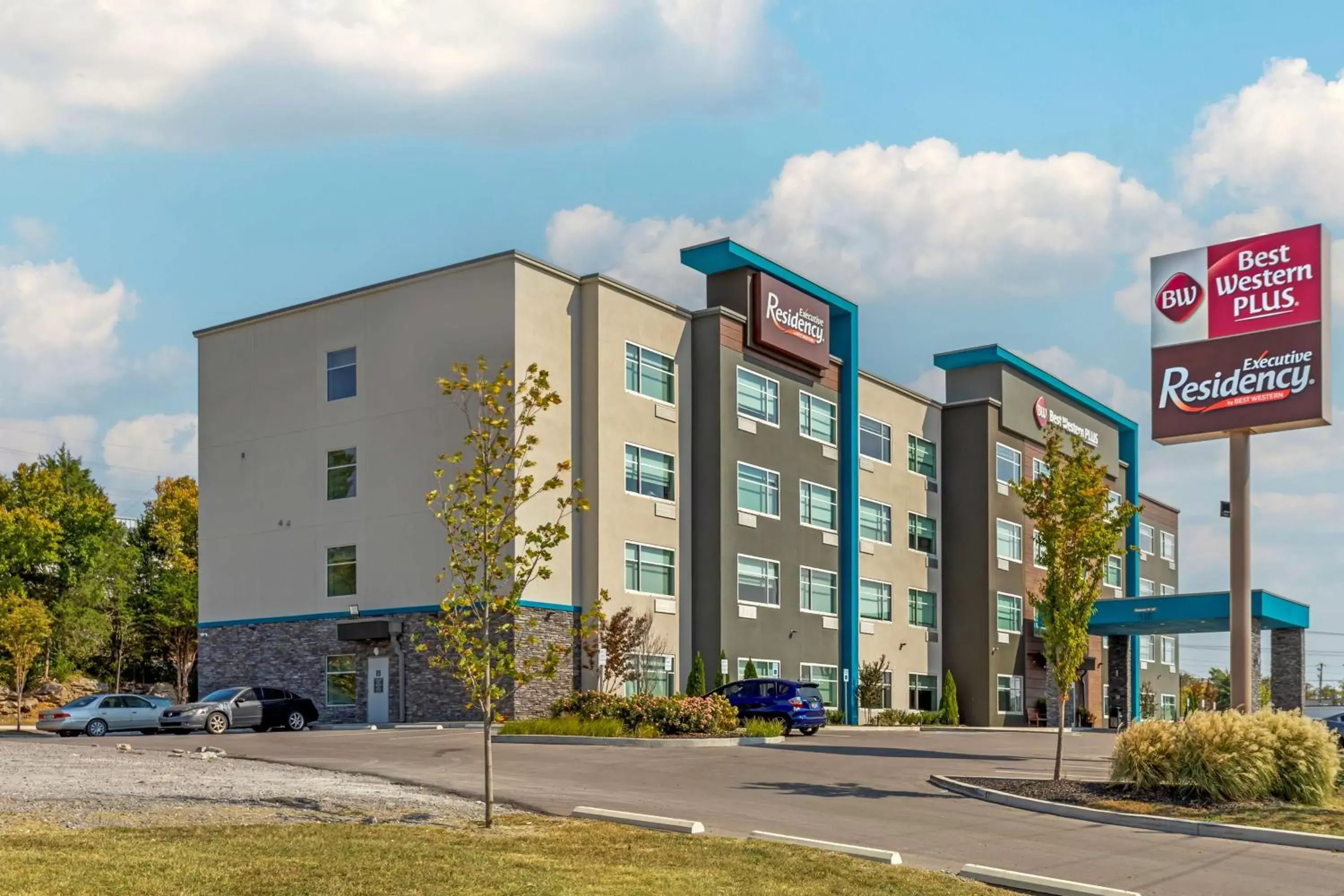 Property Building in Best Western Plus Executive Residency Antioch Inn