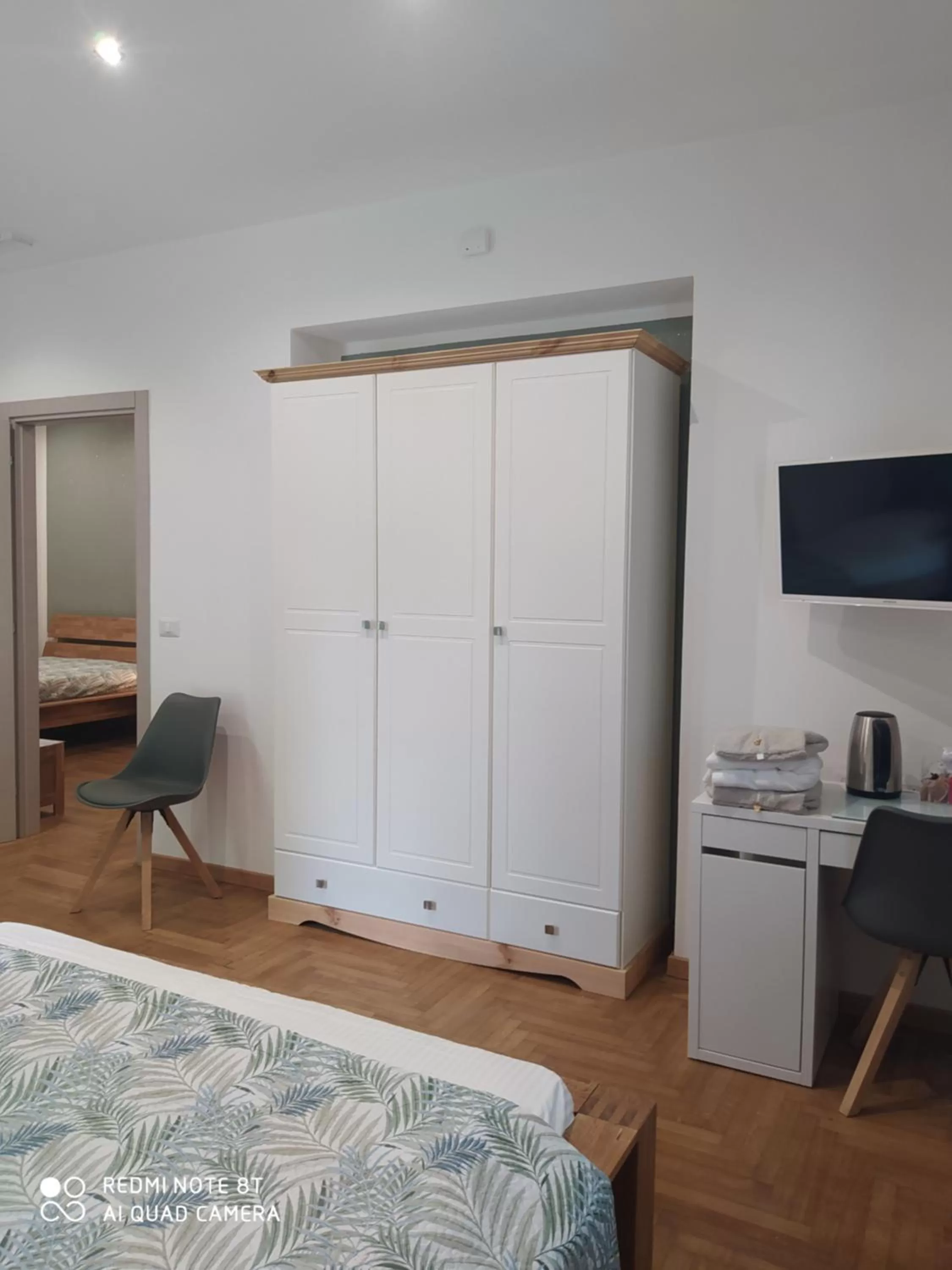 TV and multimedia, Bed in "La Selvetta" bed and breakfast