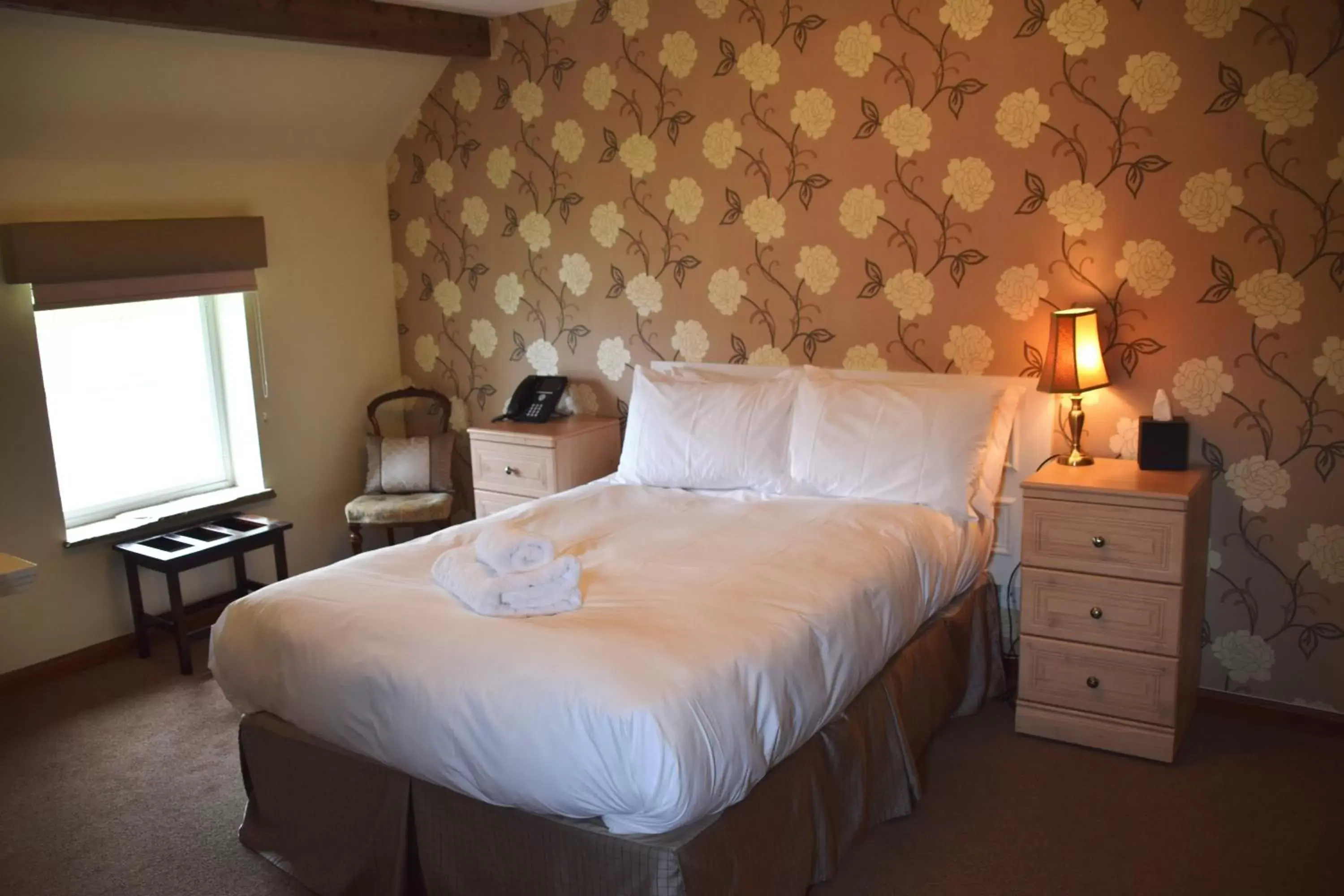 Bed in Saplinbrae Hotel and Lodges
