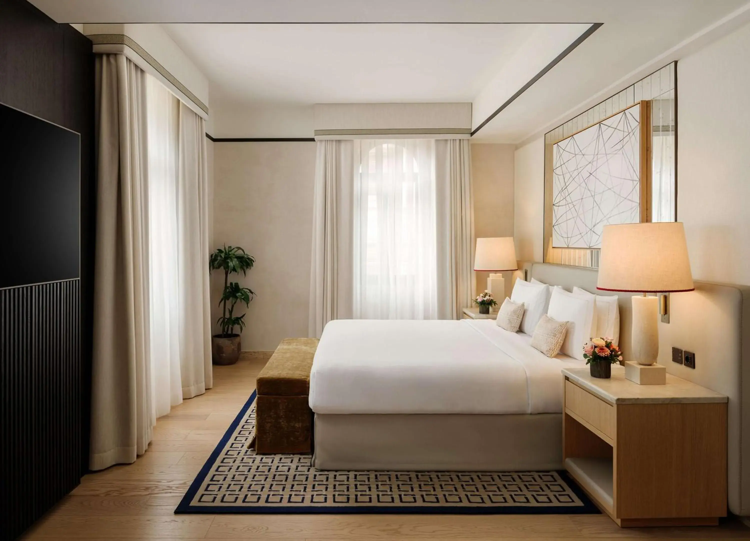 Photo of the whole room, Bed in Park Hyatt Milano