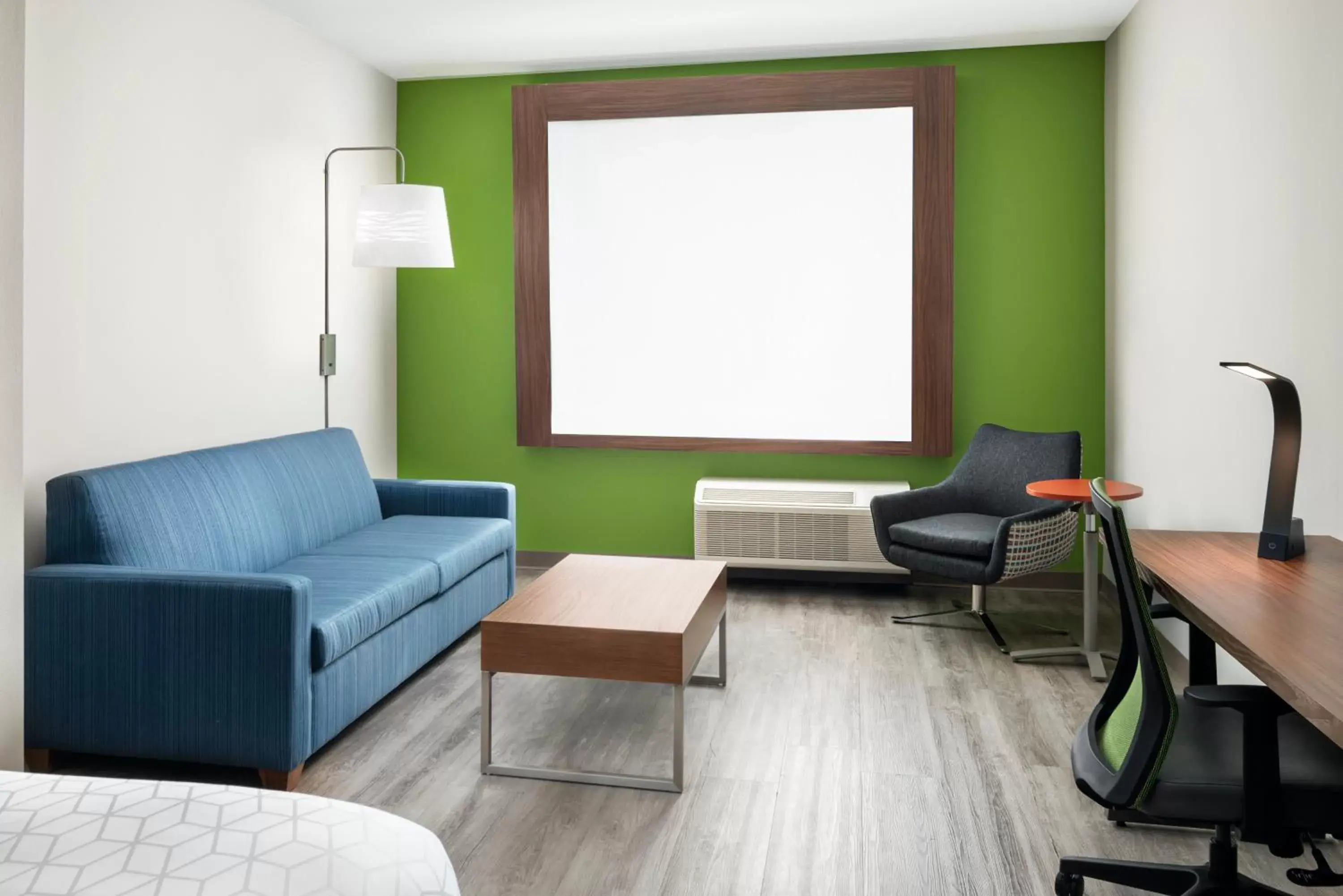 Photo of the whole room, Seating Area in Holiday Inn Express & Suites - Odessa I-20, an IHG Hotel