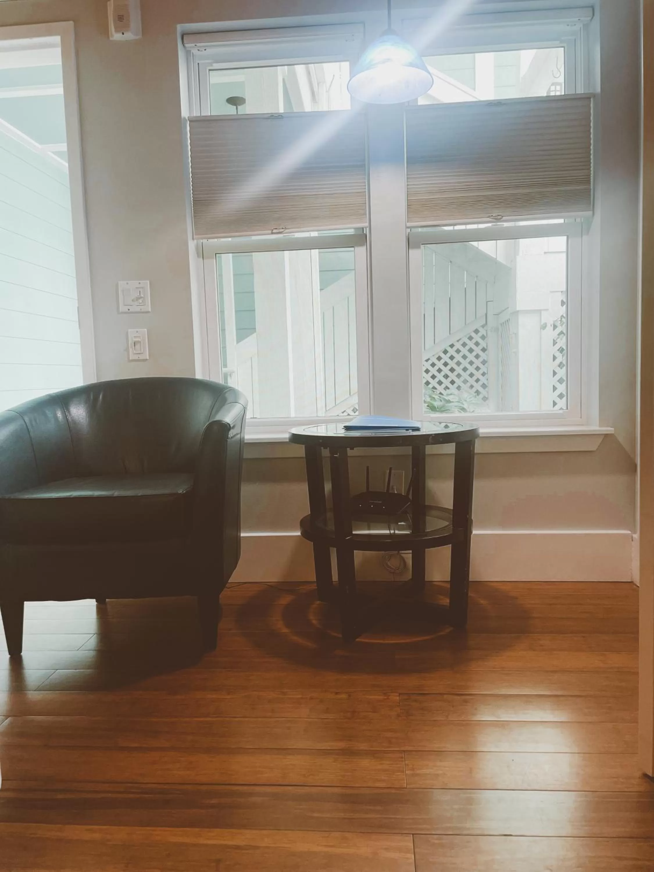 Seating area in Pacific Blue Inn