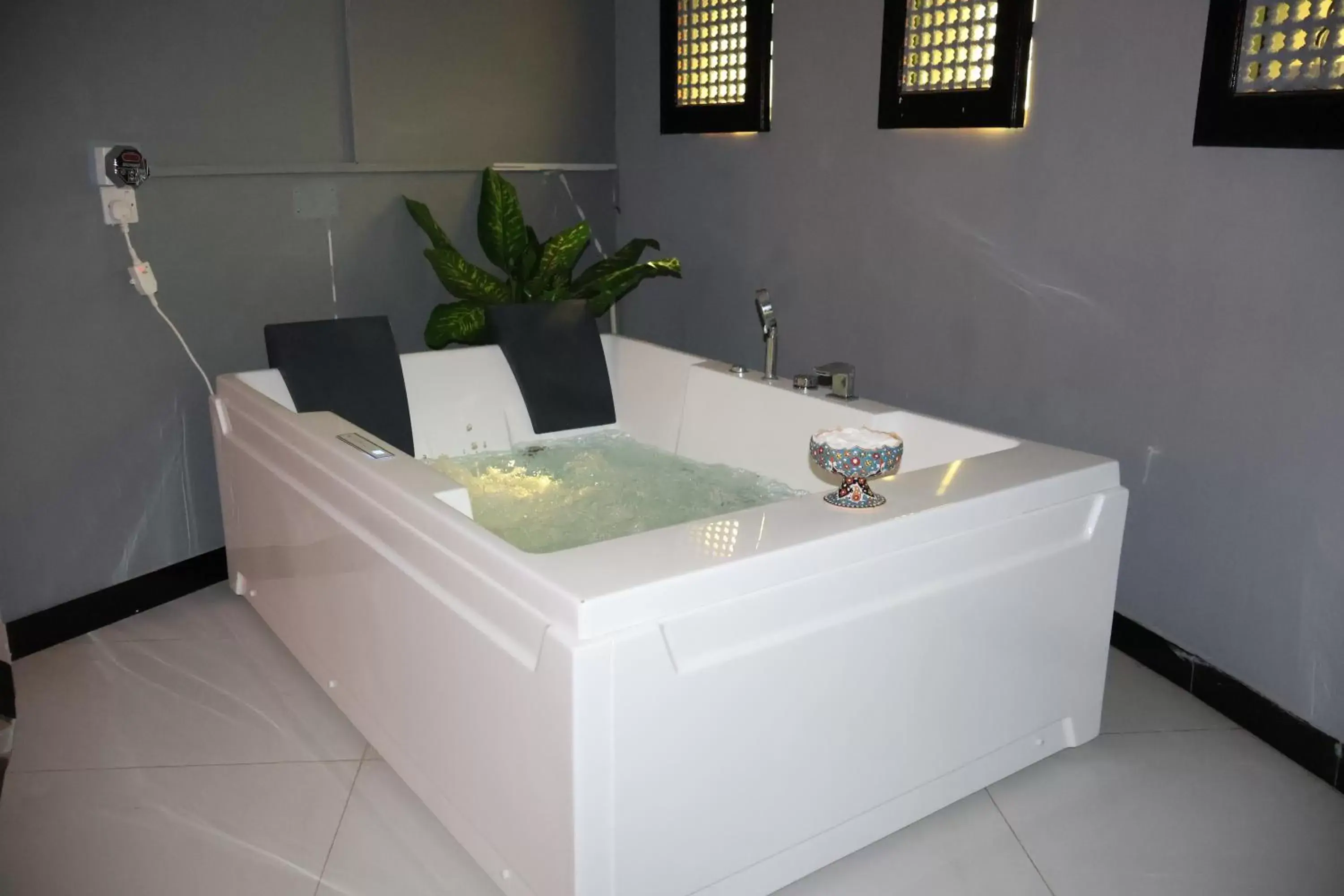 Spa and wellness centre/facilities, Bathroom in Golden Tulip Nizwa Hotel