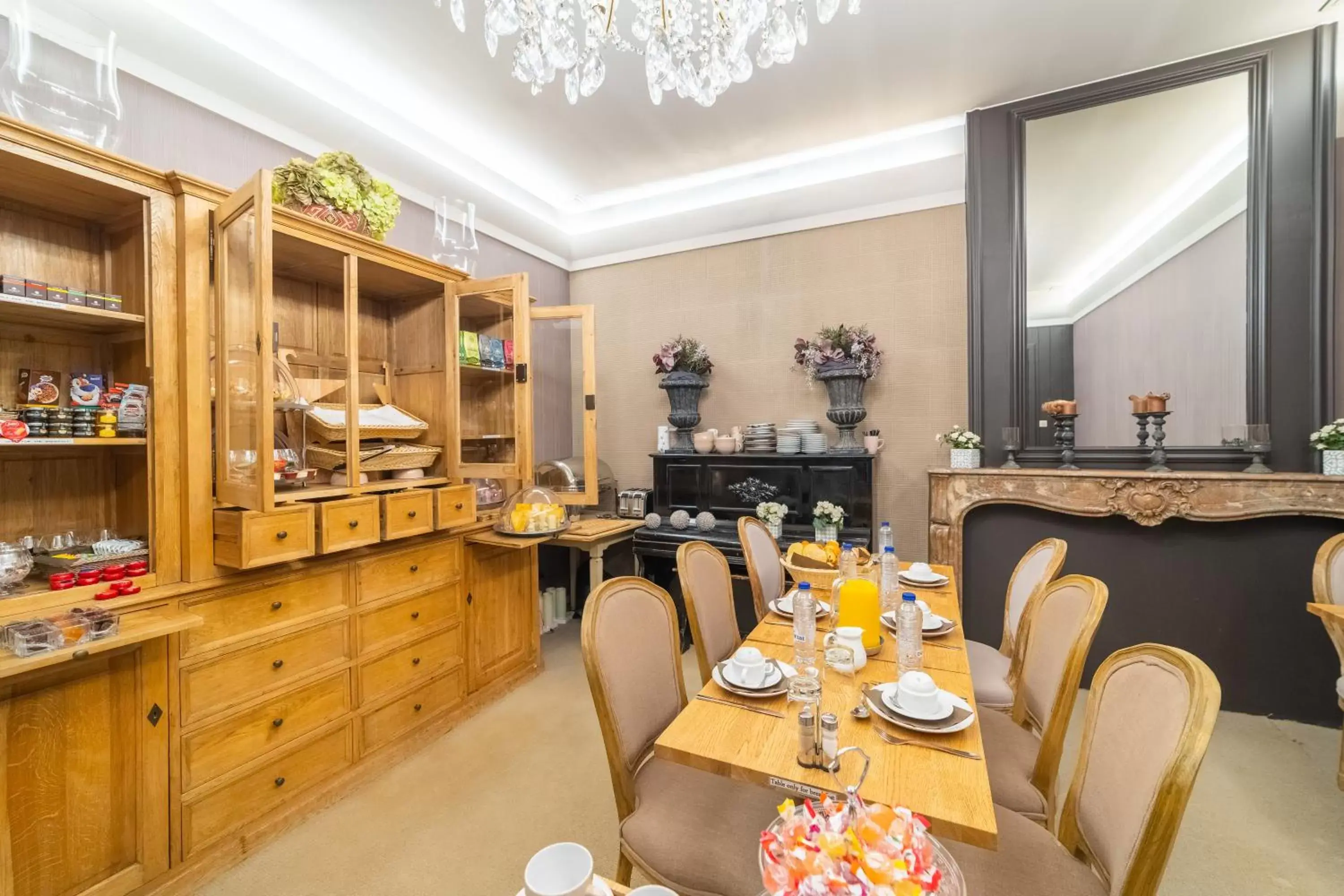 Breakfast, Restaurant/Places to Eat in Hotel Het Gheestelic Hof by CW Hotel Collection