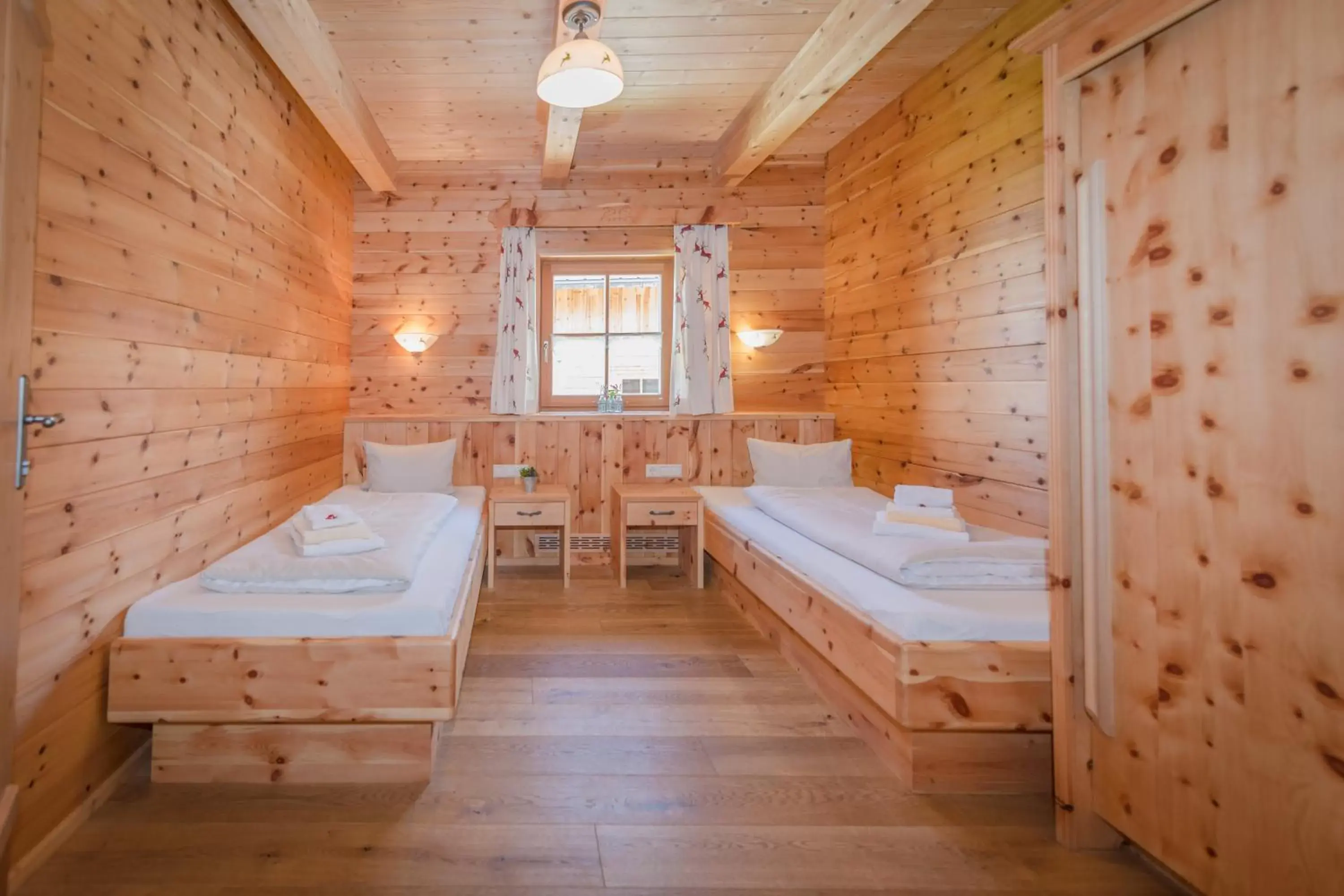Bed, Room Photo in Almwelt Austria