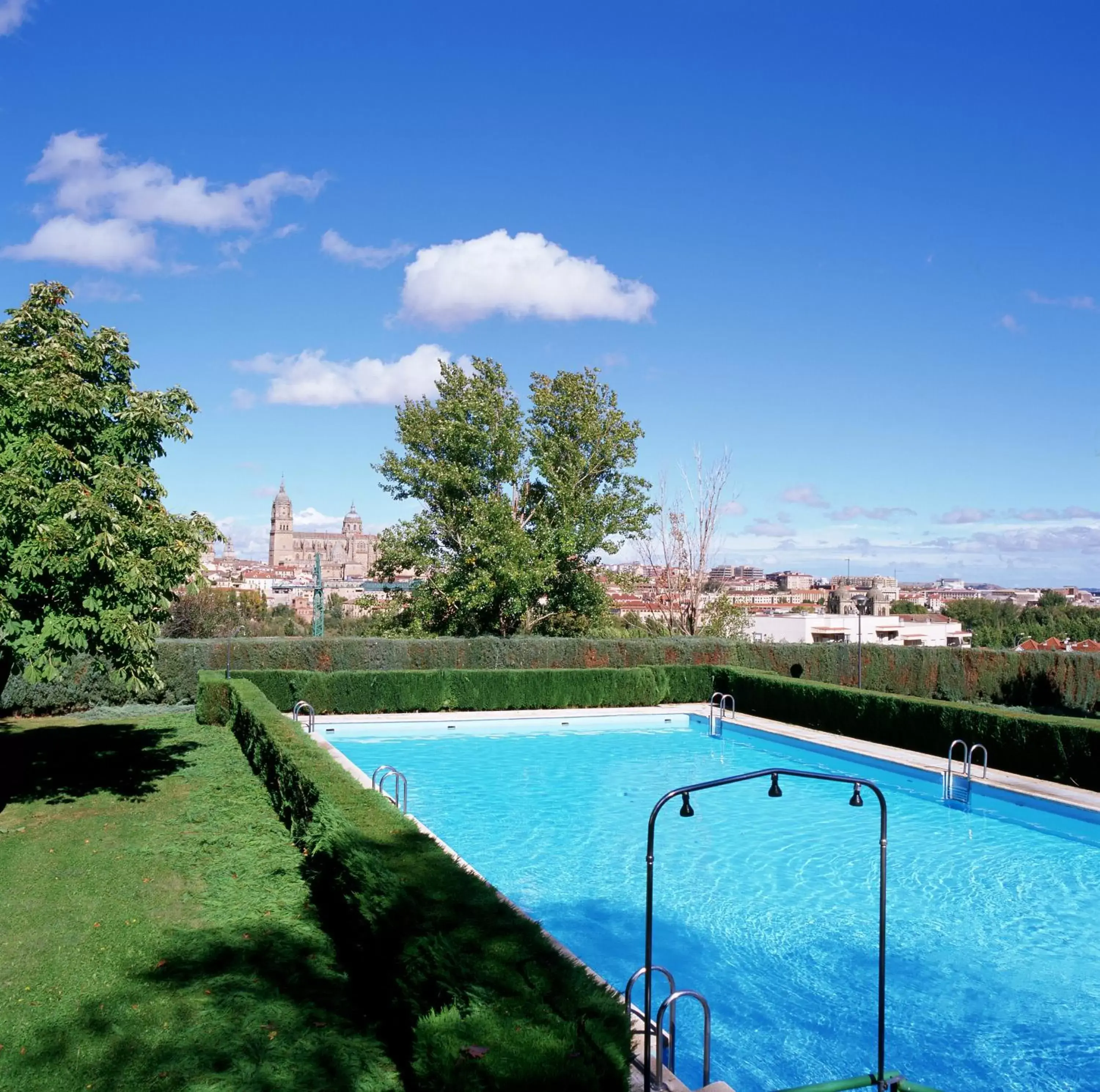 Swimming Pool in Parador de Salamanca