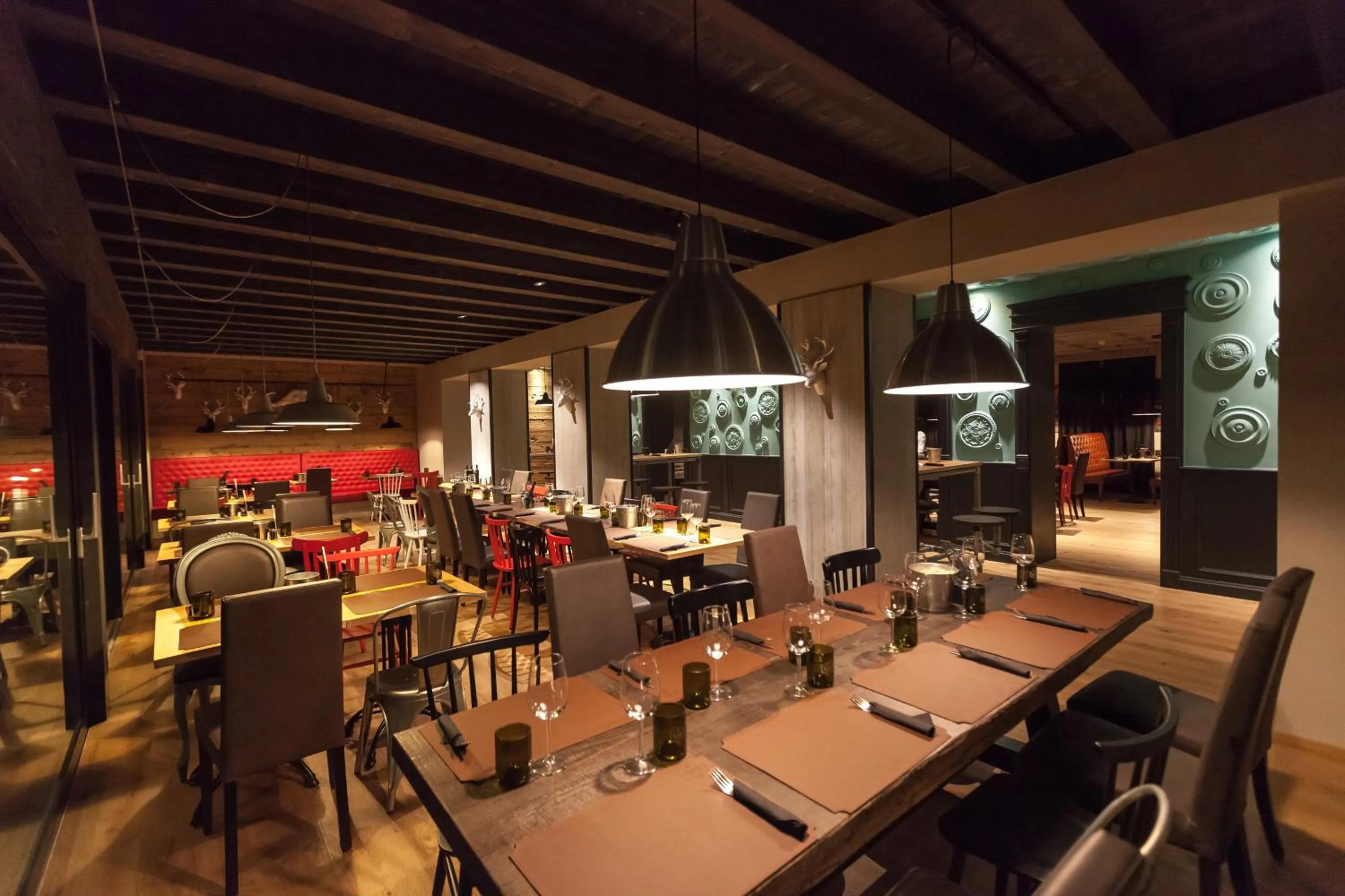 Restaurant/places to eat in Relais Picaron