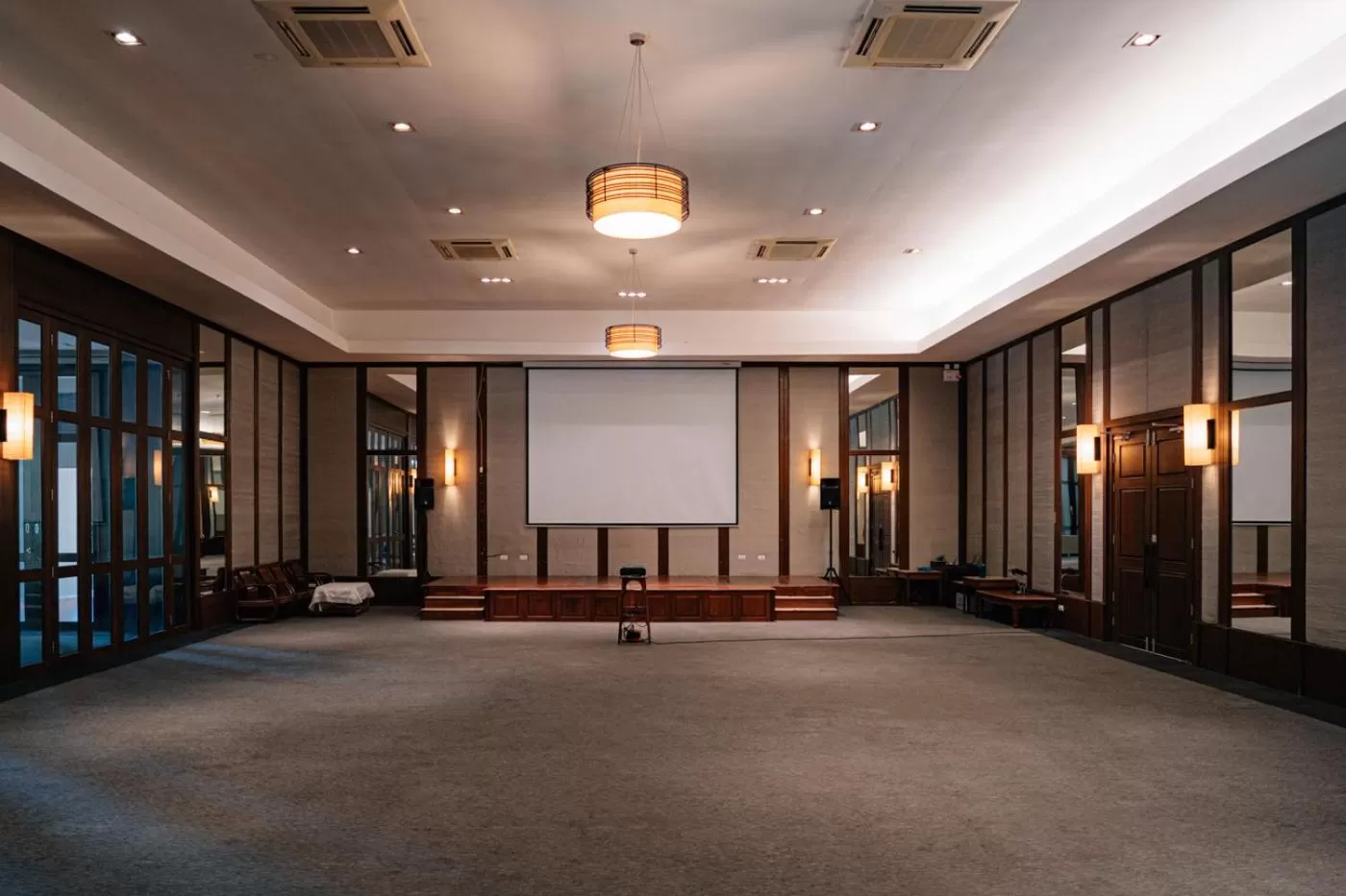 Meeting/conference room in Inpawa Hotel
