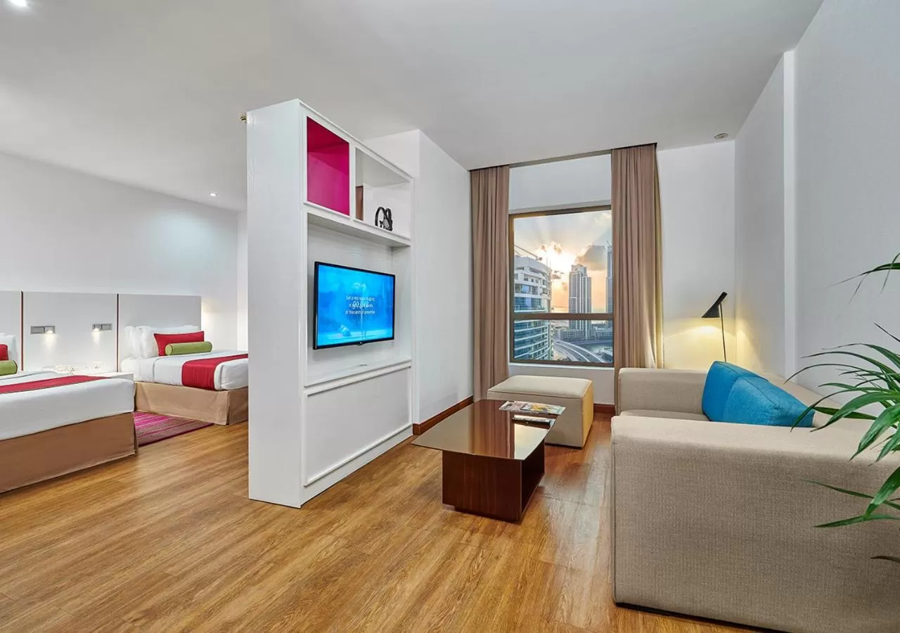 TV and multimedia, Bed in Ramada Hotel, Suites and Apartments by Wyndham Dubai JBR