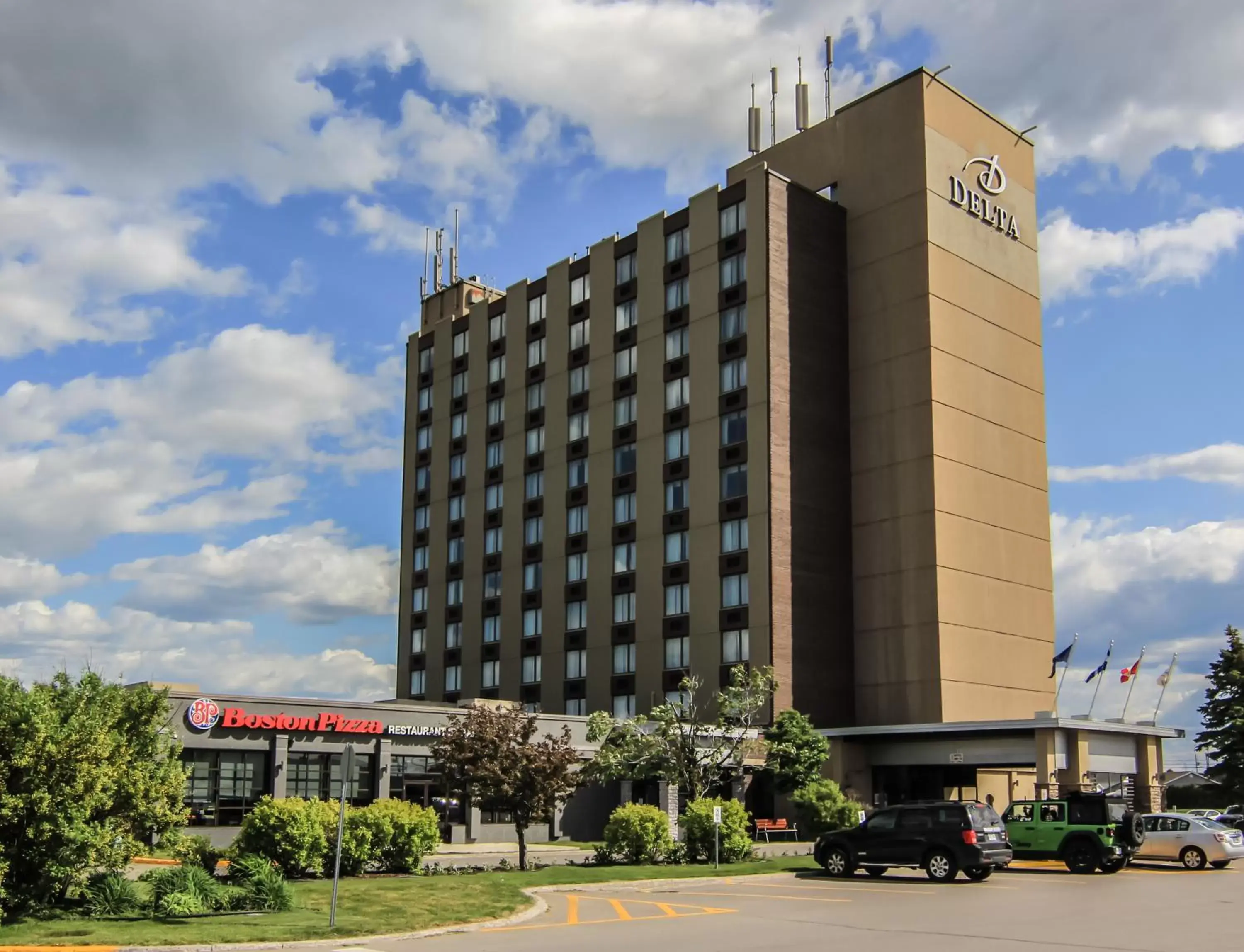 Property Building in Delta Hotels by Marriott Saguenay Conference Centre