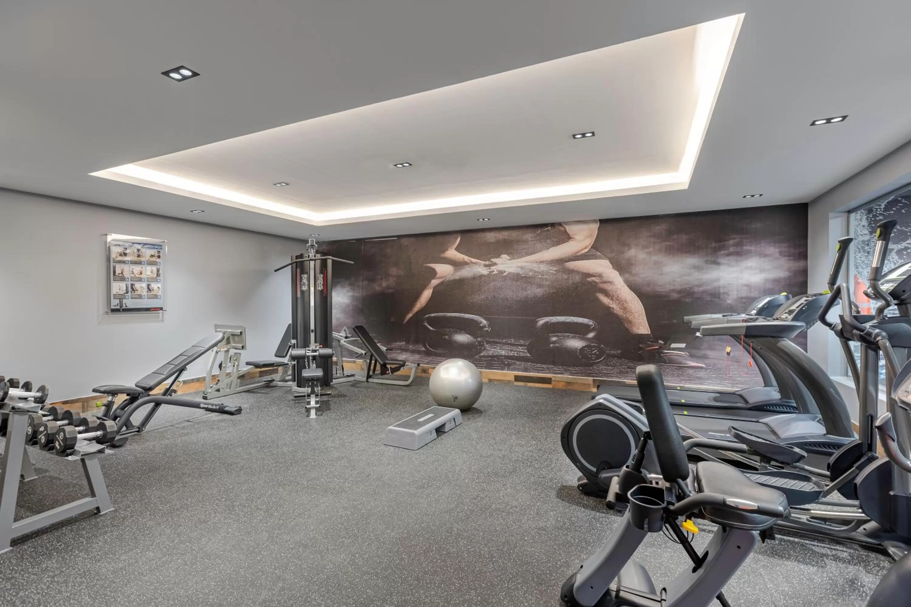 Fitness centre/facilities in Seven Gardens Hotel Al Narjis