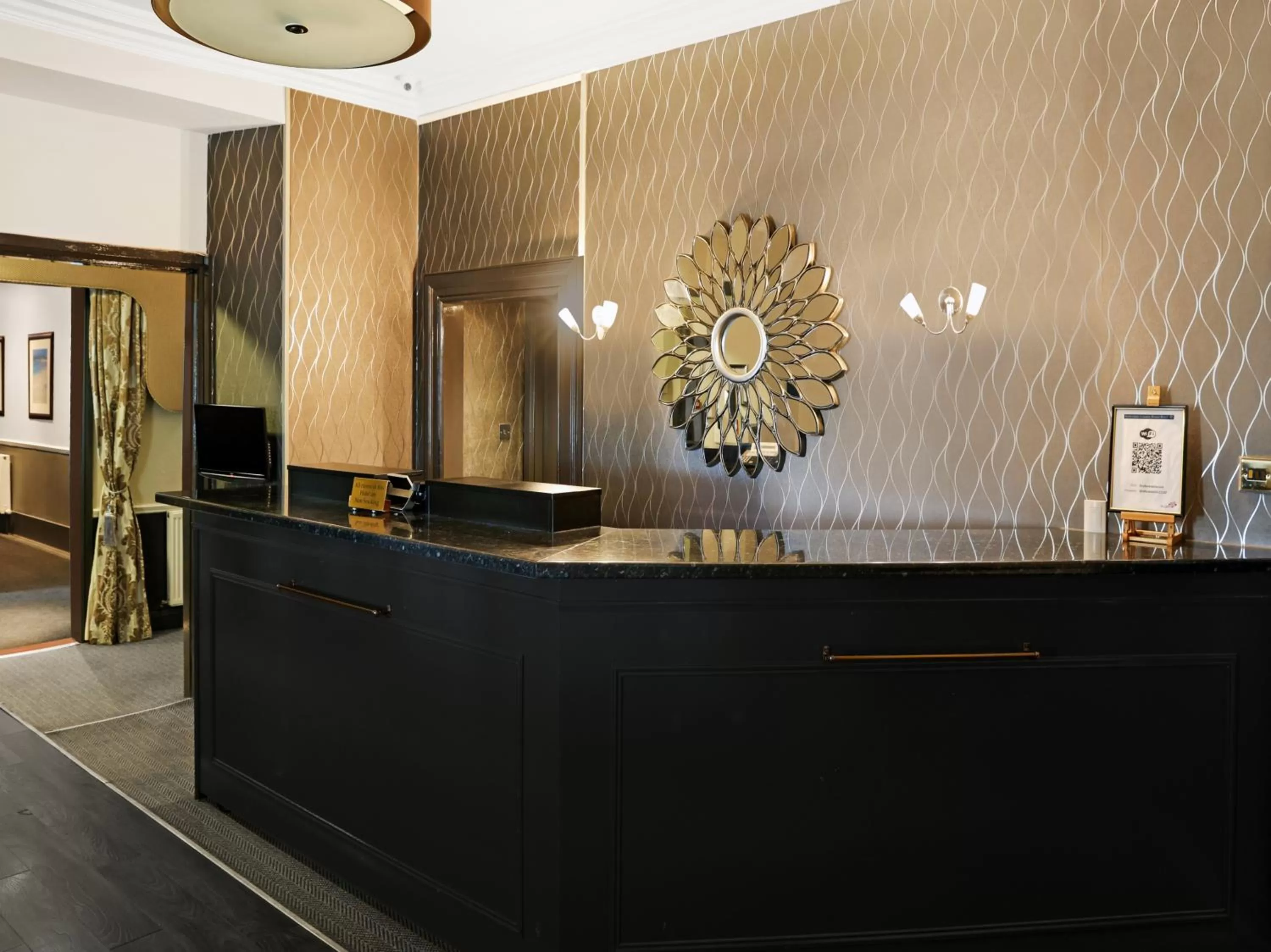 Lobby or reception in Dryfesdale Hotel - BW Signature Collection