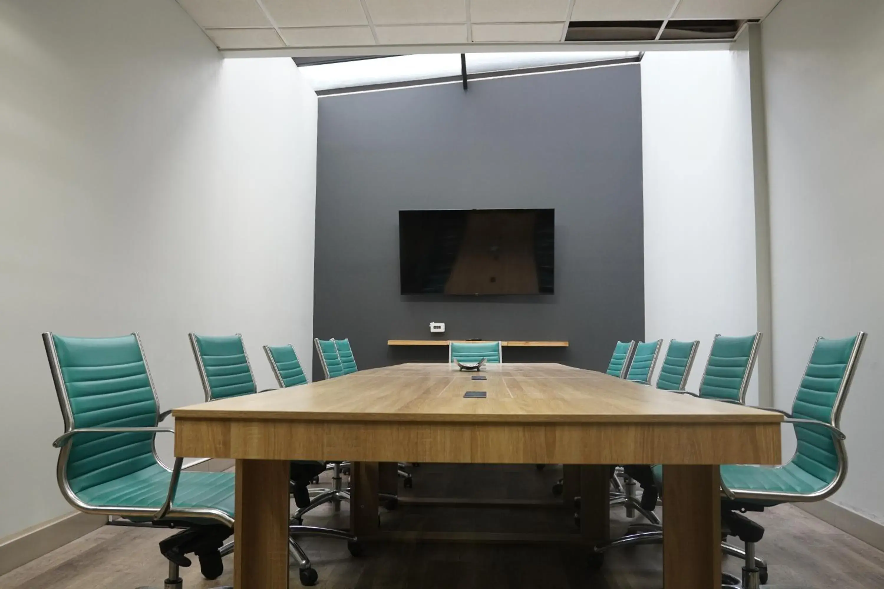 Meeting/conference room in American Inn & Suites Meeting/conference room in American Inn & Suites