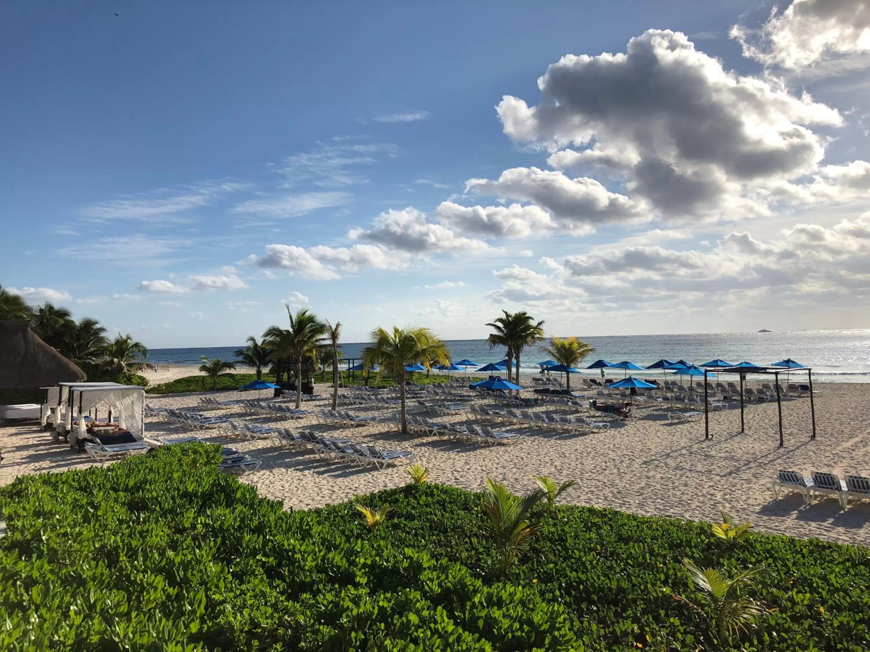 Beach in The Reef Playacar Beach Resort & Spa-Optional All Inclusive