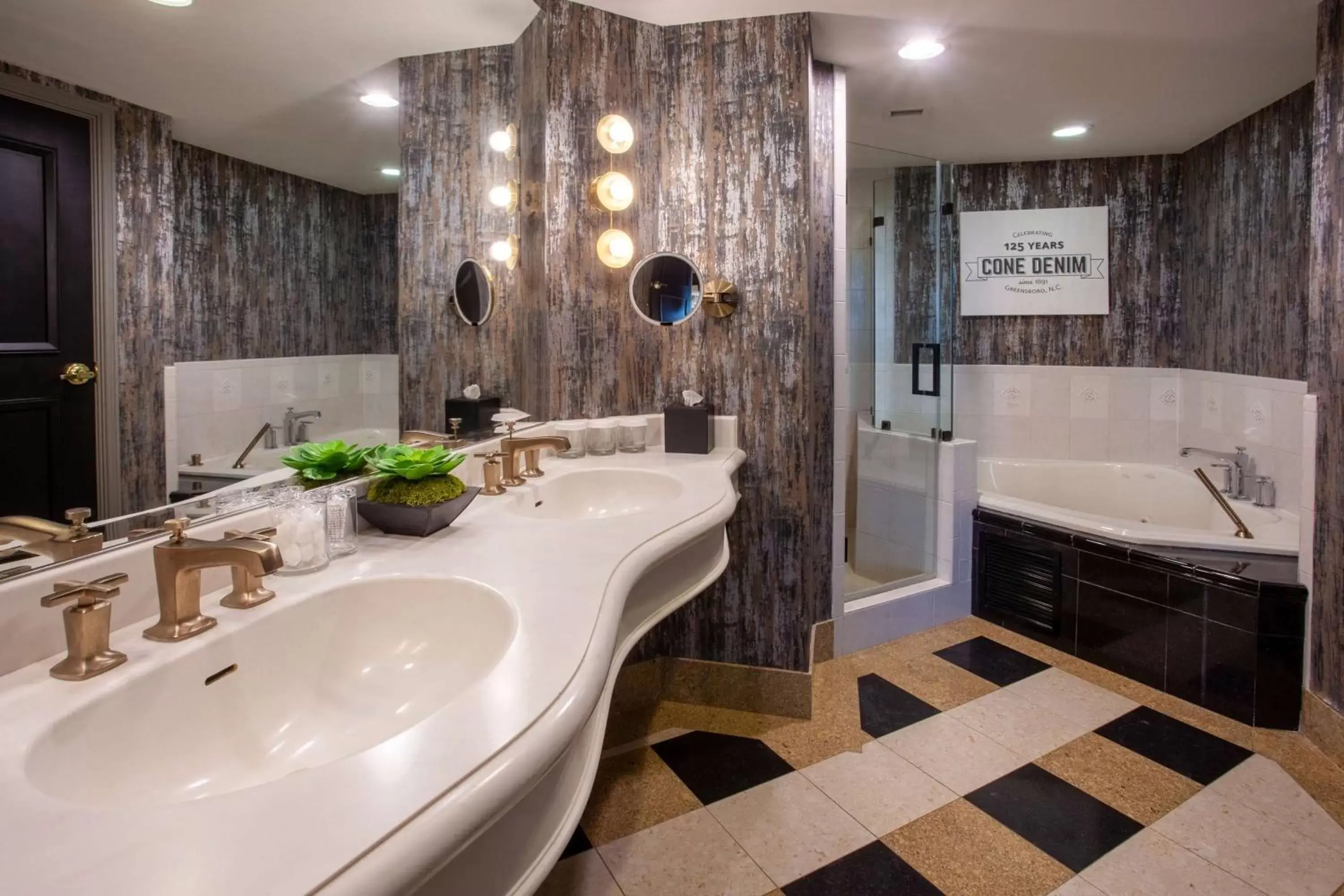 TV and multimedia, Bathroom in Grandover Resort & Spa, a Wyndham Grand Hotel