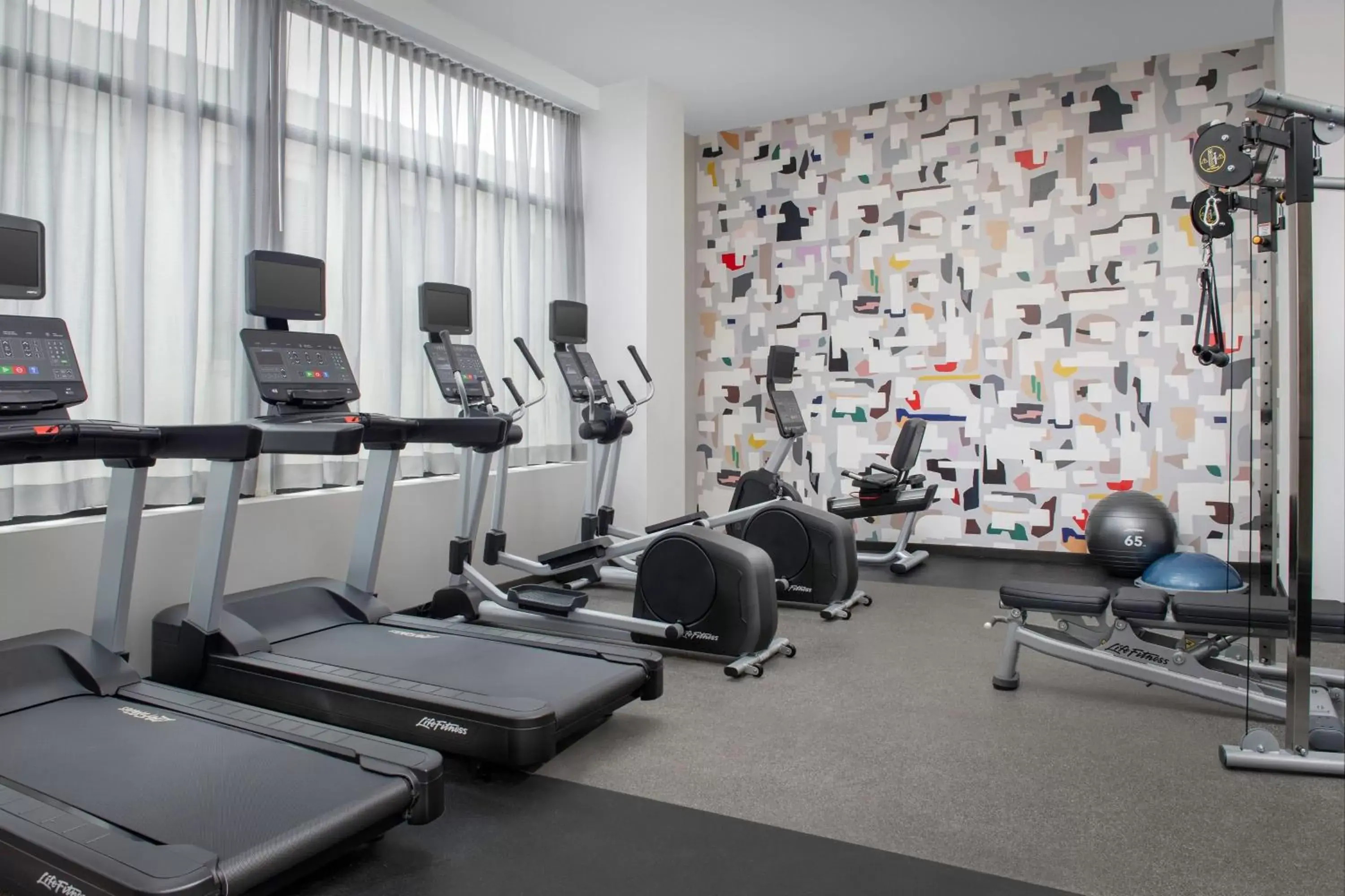 Fitness centre/facilities, Fitness Center/Facilities in SpringHill Suites by Marriott New York Queens