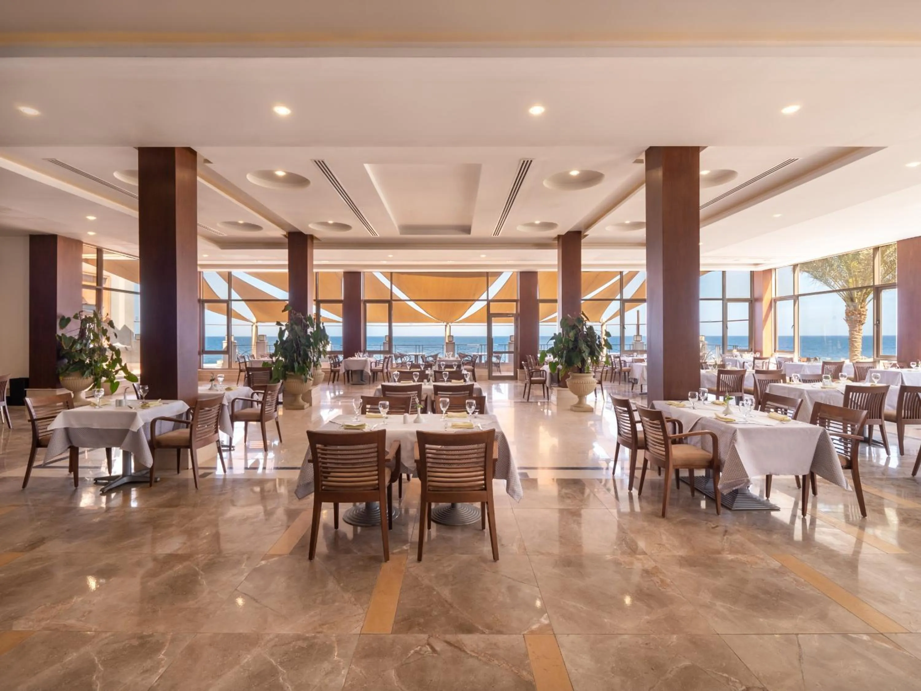 Restaurant/places to eat in Serenity Alpha Beach - Ex Serenity Makadi Beach