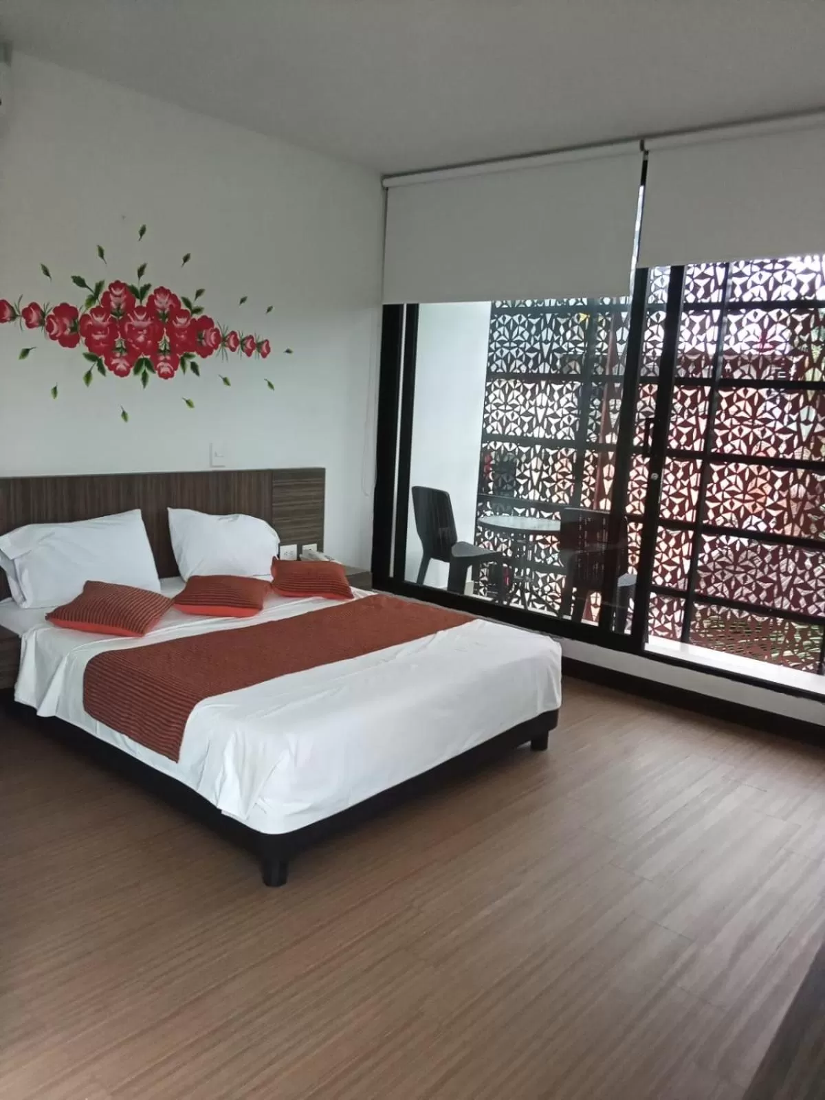 Balcony/Terrace, Bed in Suite Sumapaz Hotel