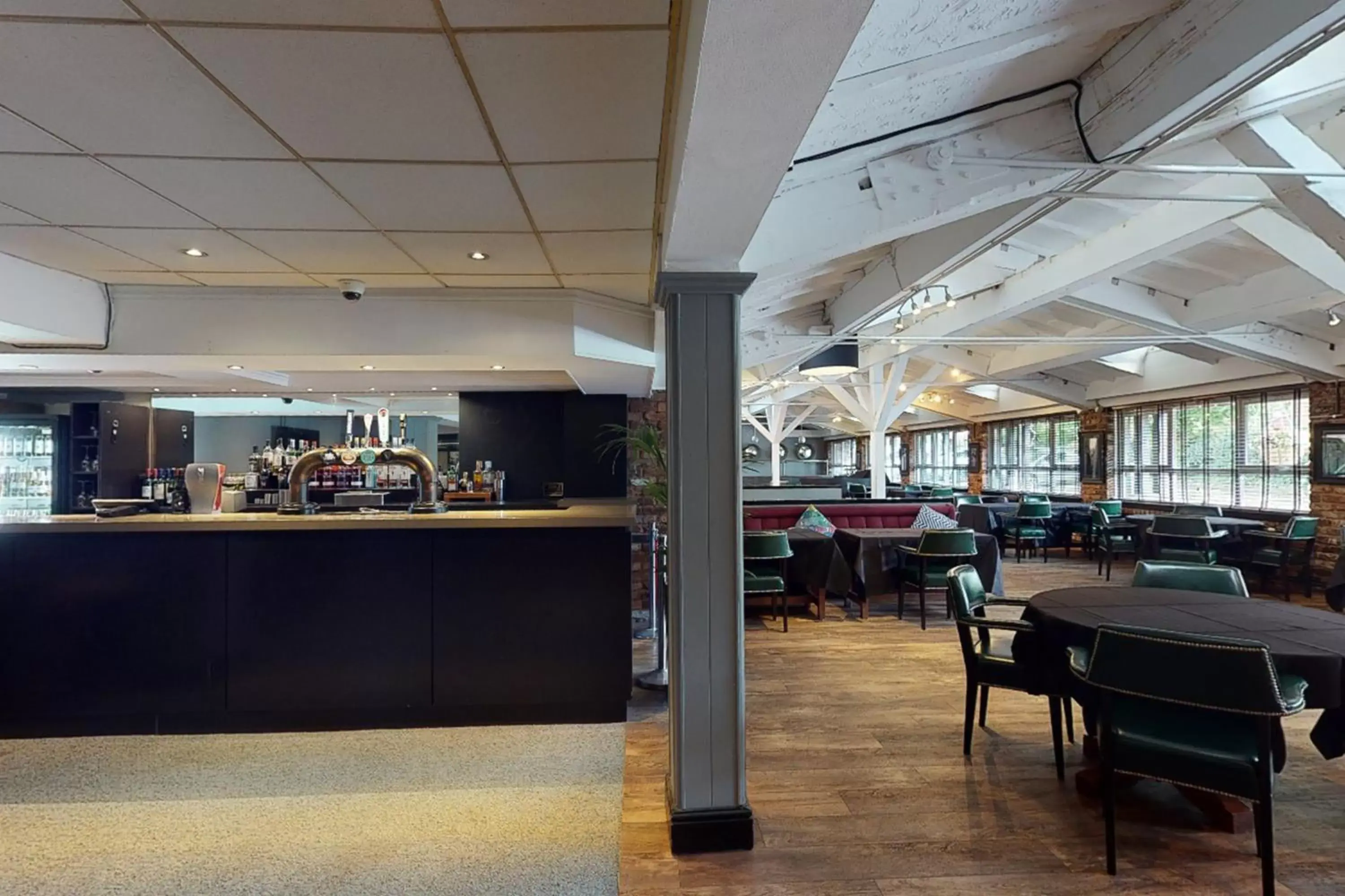 Restaurant/Places to Eat in Village Hotel Manchester Hyde