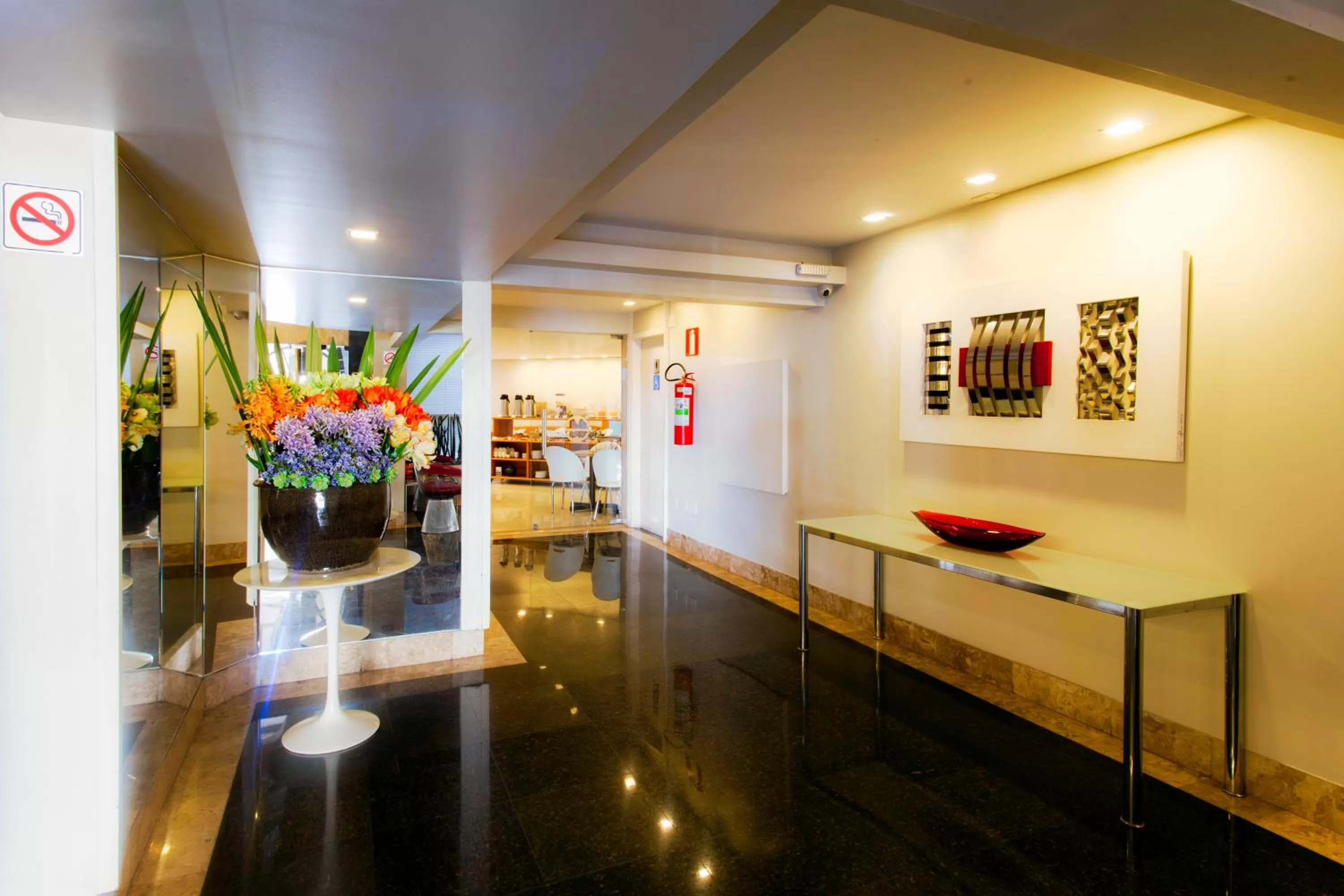 Decorative detail in Boulevard Express