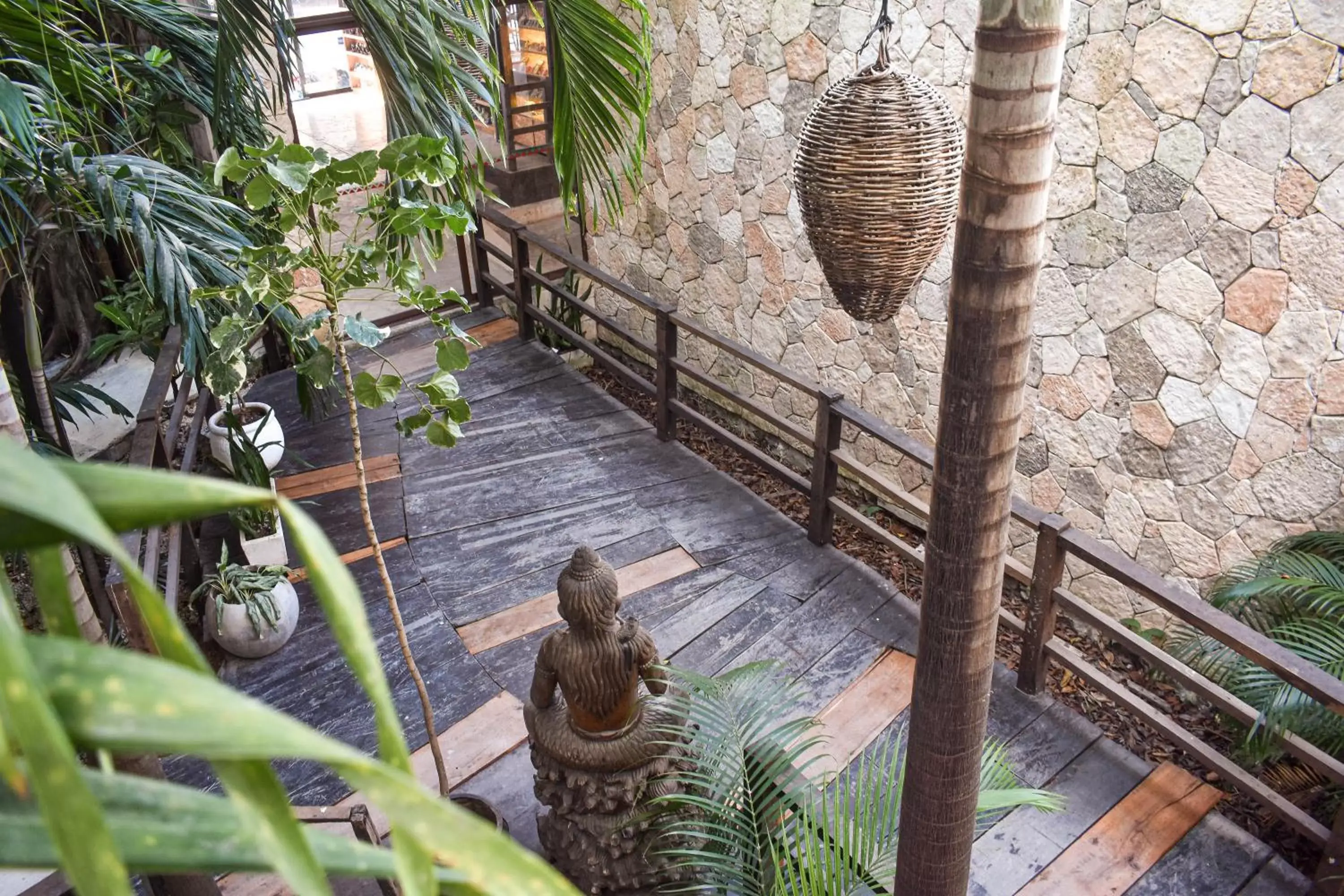 Patio in Rustik-inn Rooms