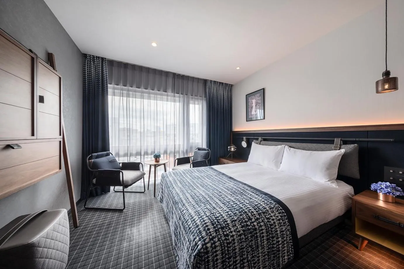 Photo of the whole room, Bed in The LIVELY TOKYO AZABUJUBAN