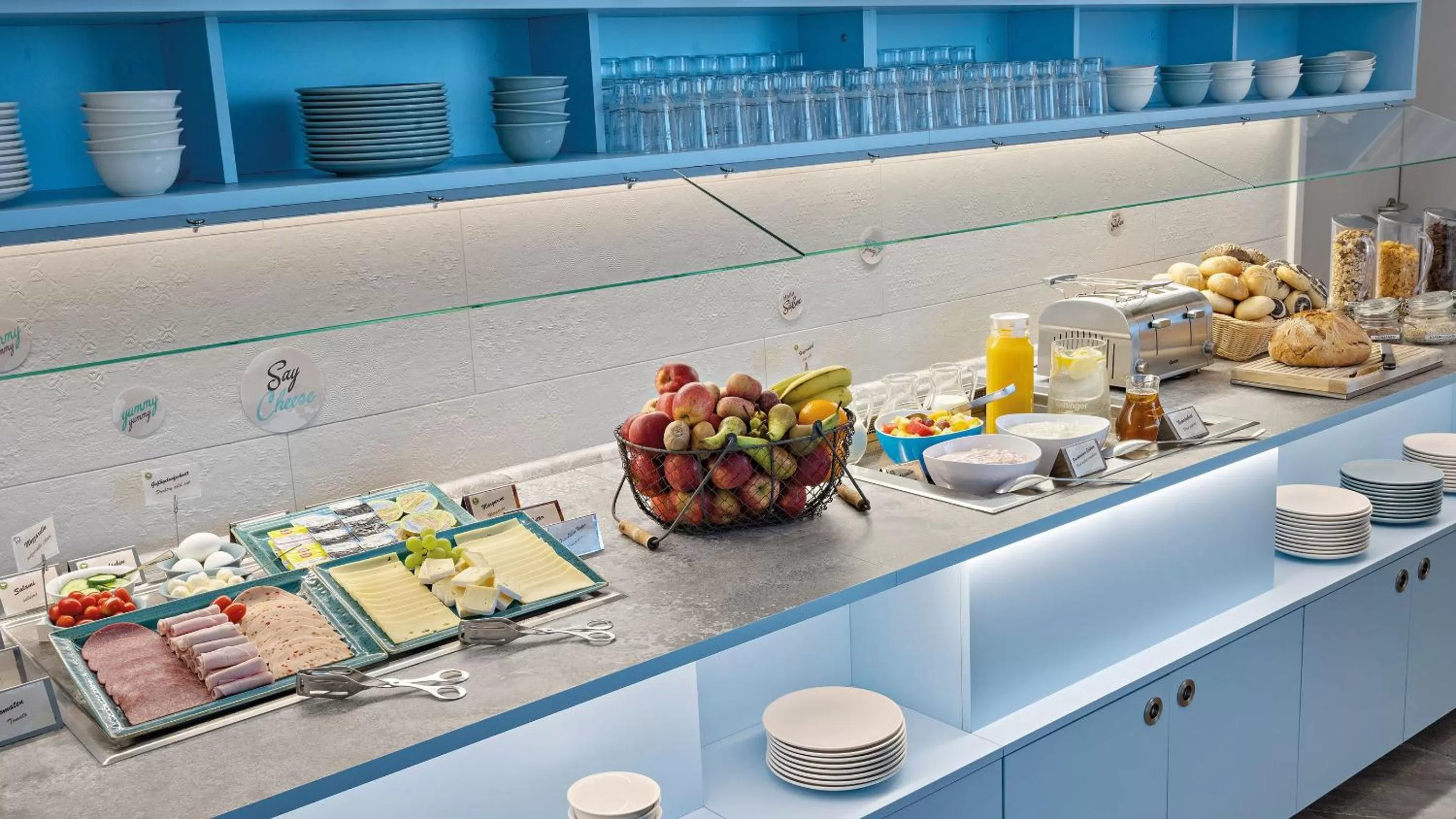 Buffet breakfast in Hey Lou Hotel Nördlingen