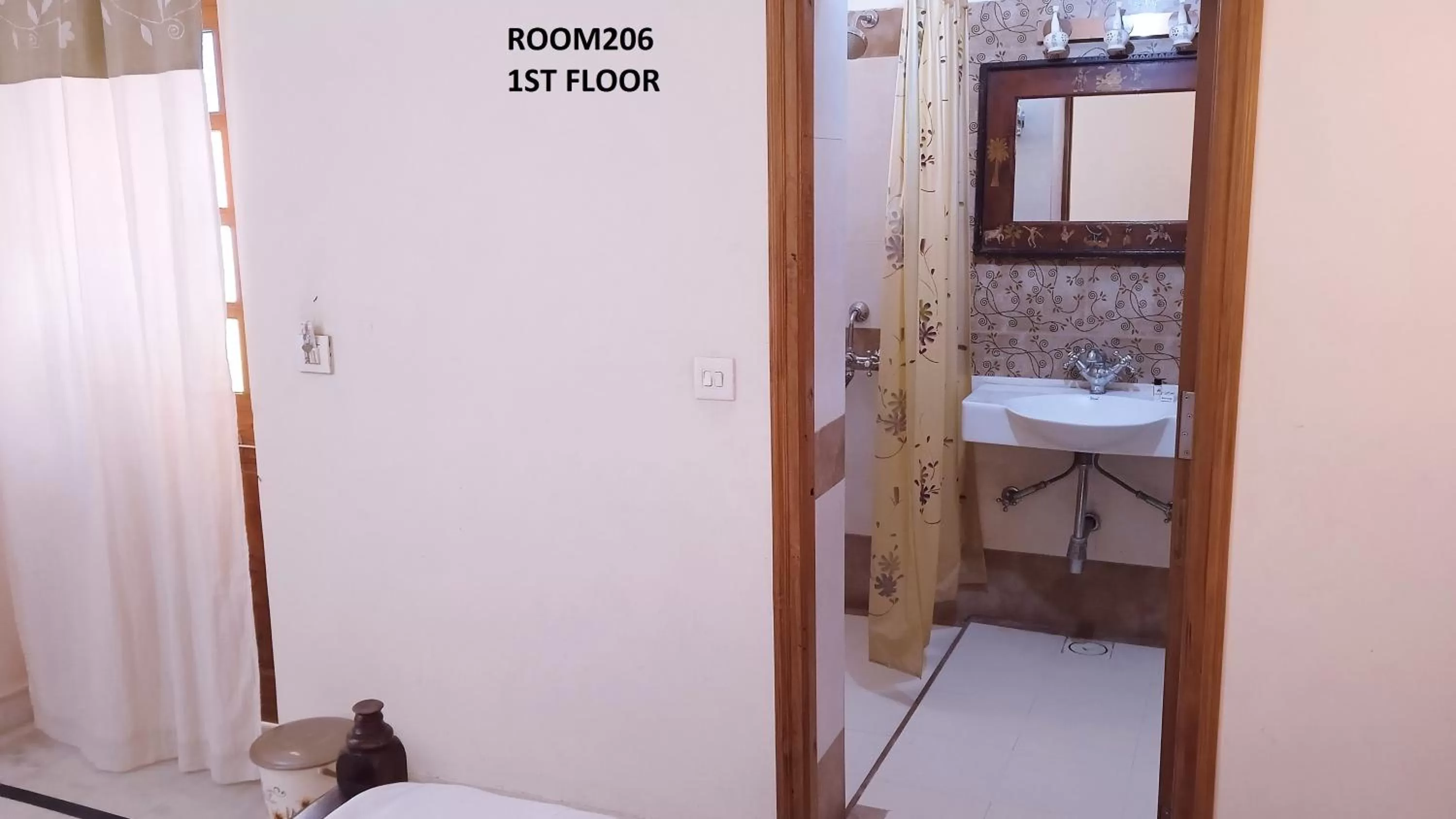 Bathroom in Rigmor haveli