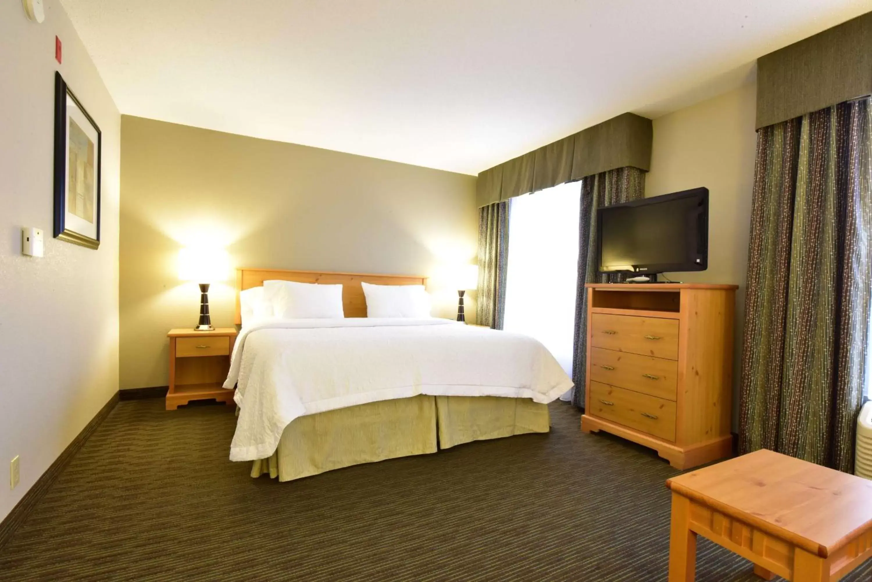 Bedroom, Bed in Hampton Inn & Suites Petoskey