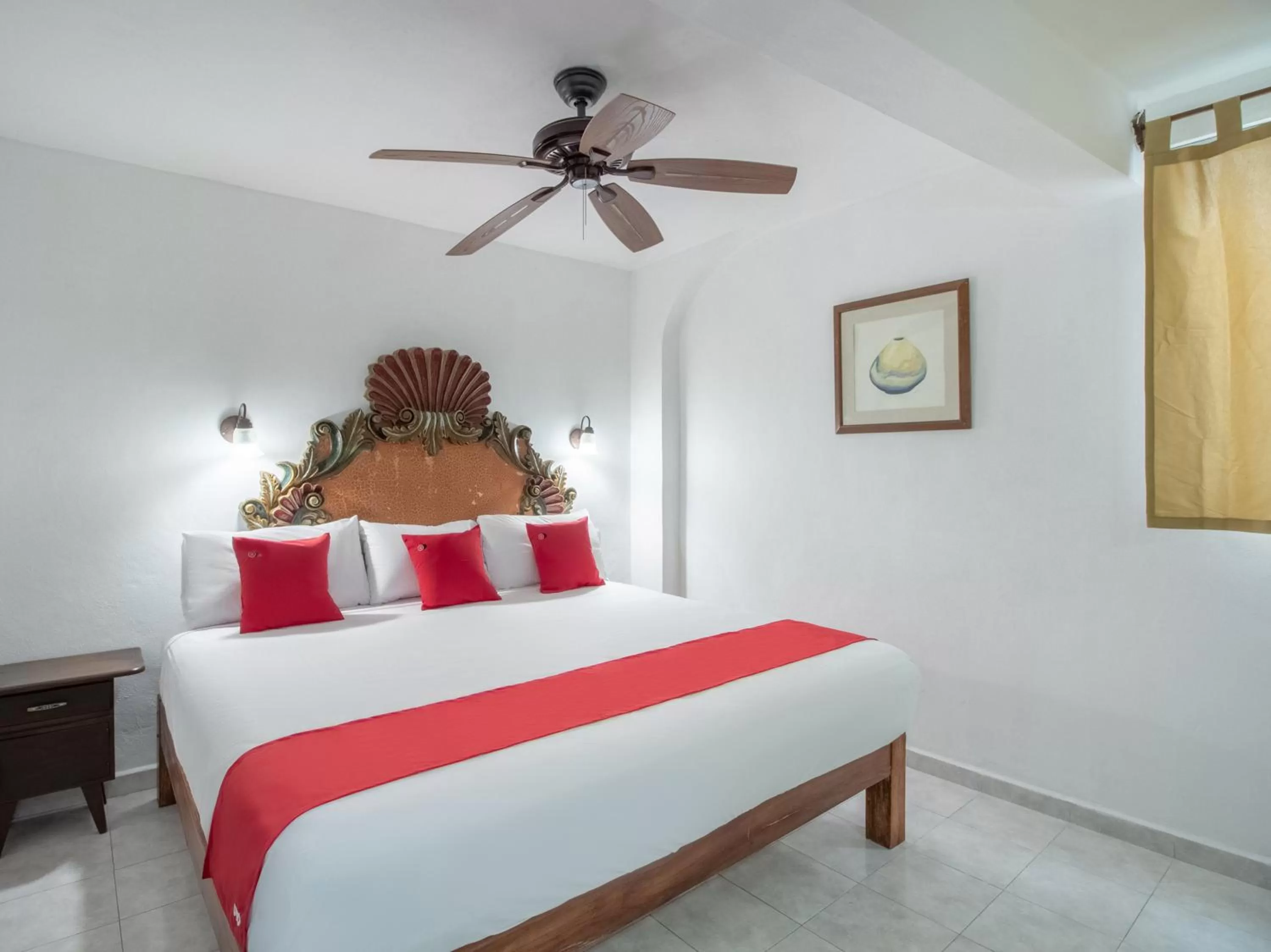 Photo of the whole room, Bed in Hotel Rath