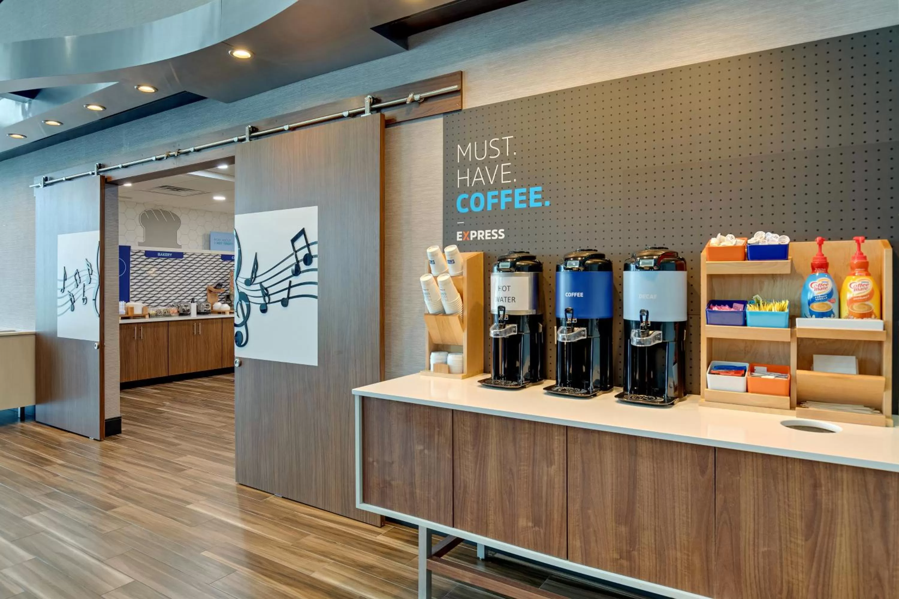 Breakfast in Holiday Inn Express Nashville-Opryland by IHG