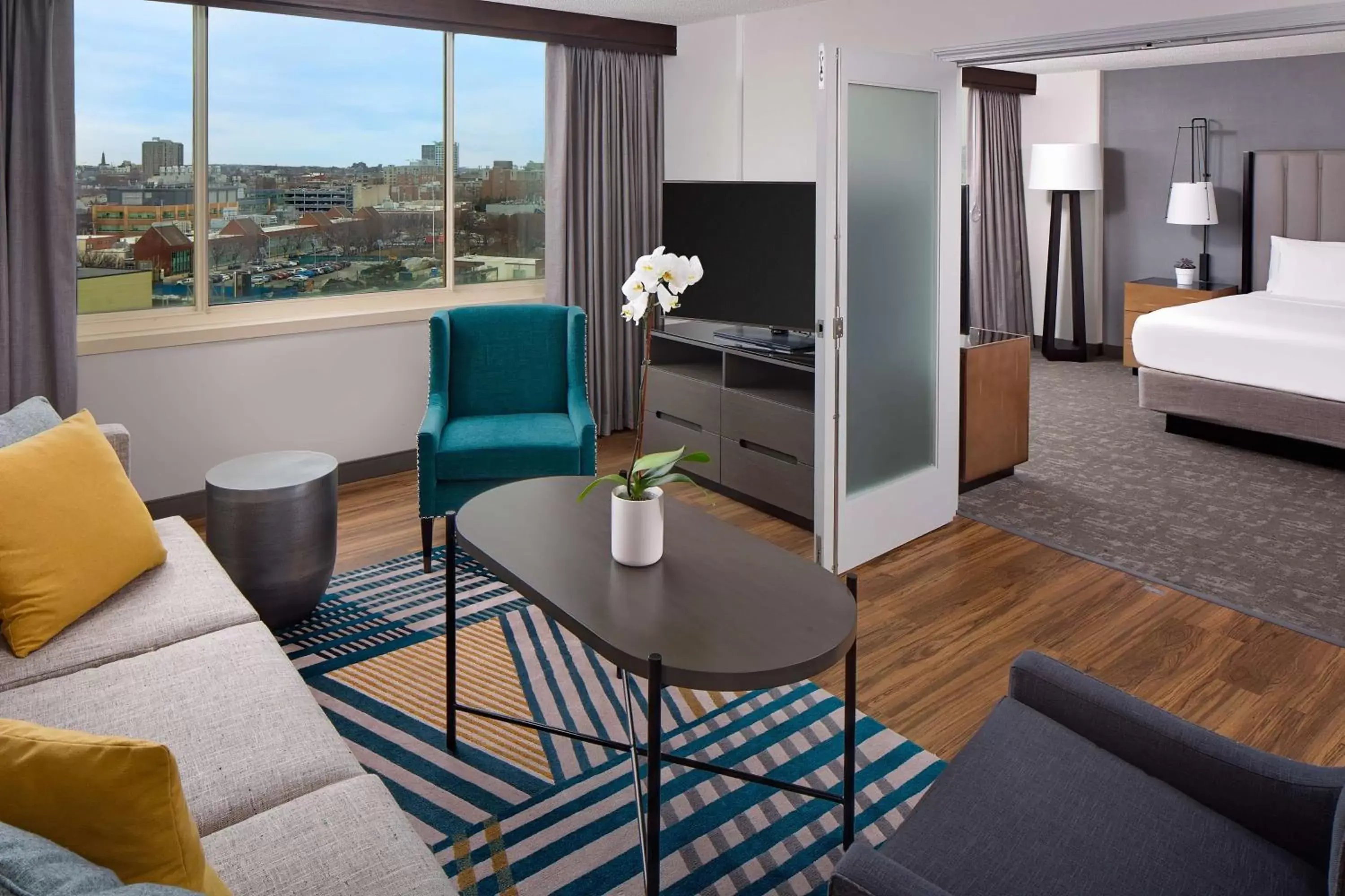 Photo of the whole room, Seating Area in Hyatt Regency Boston/Cambridge